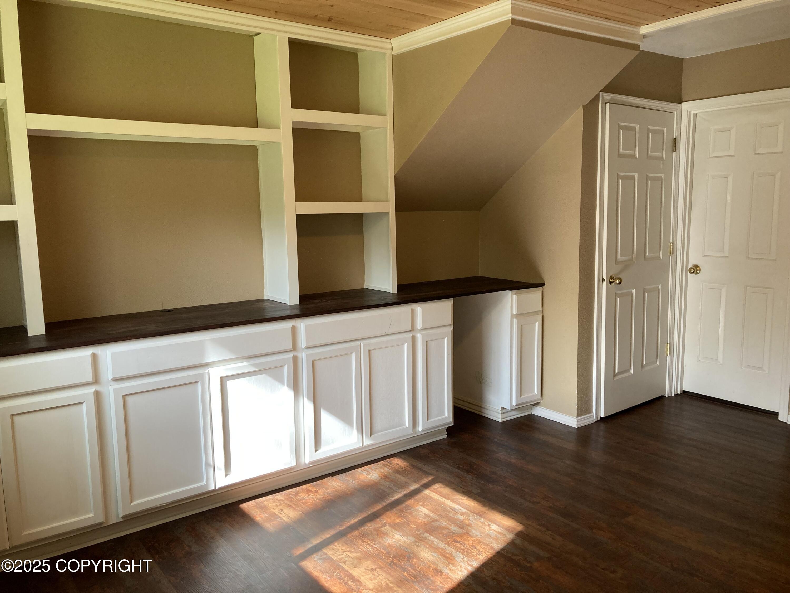 22909 Green Garden Drive, Chugiak, Alaska image 35