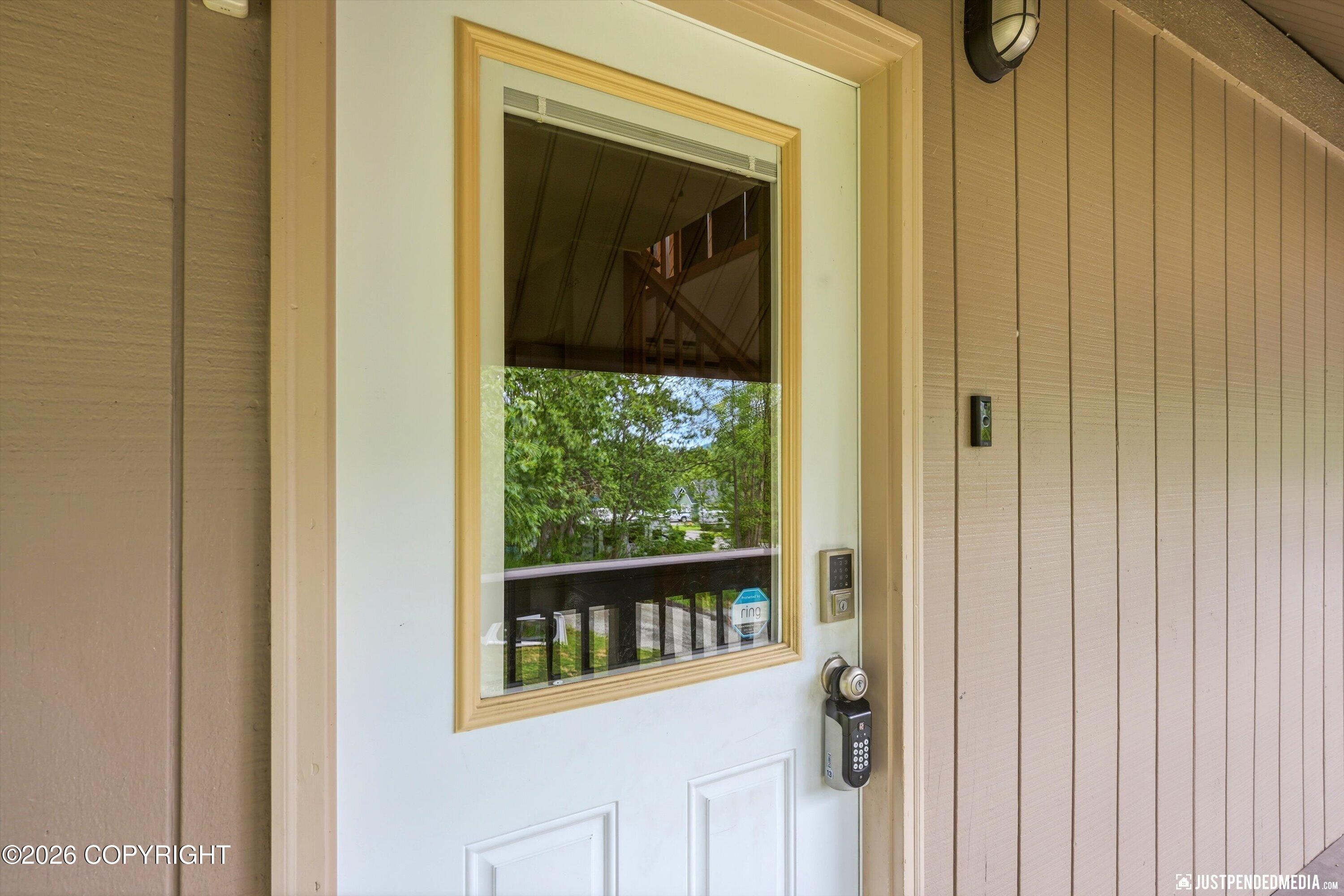 20607 Lucas Avenue