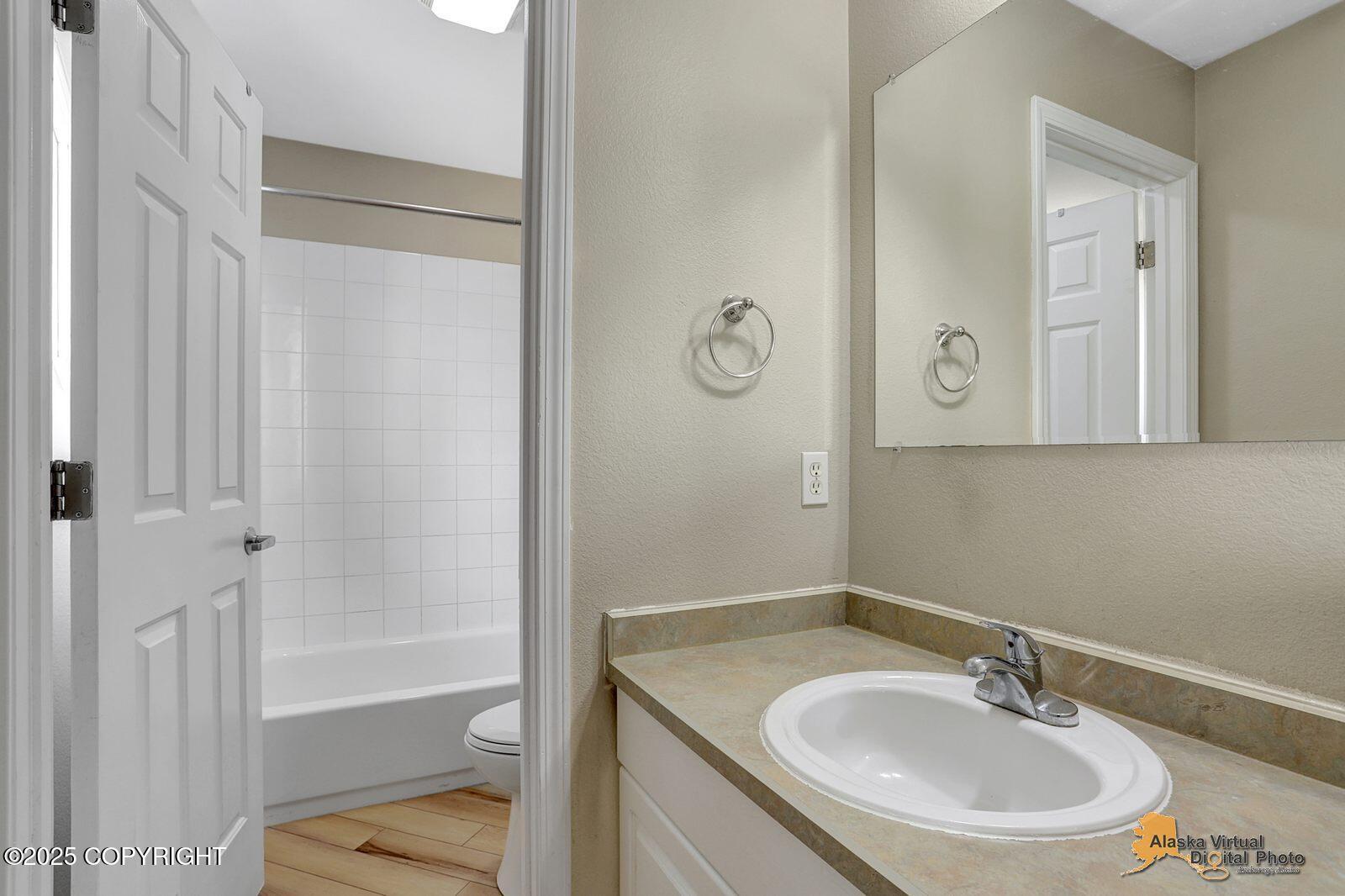 2751 N Barrys Resort Drive, Wasilla, Alaska image 18