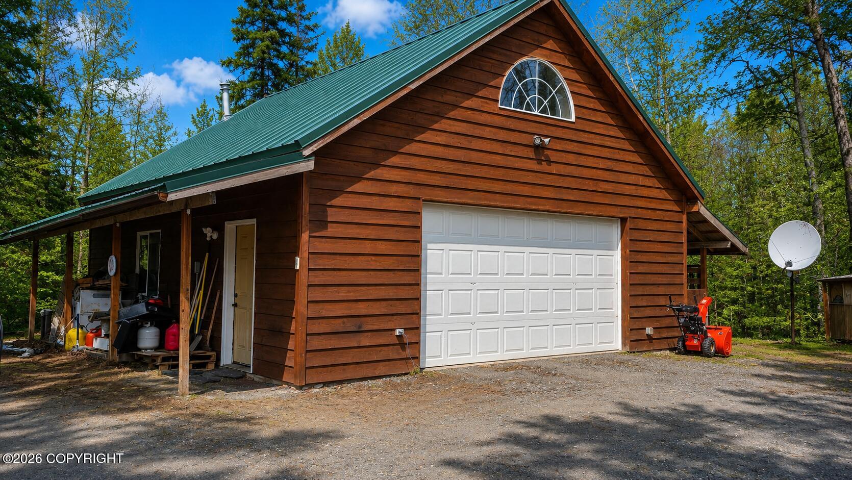 1835 Muskrat Way
