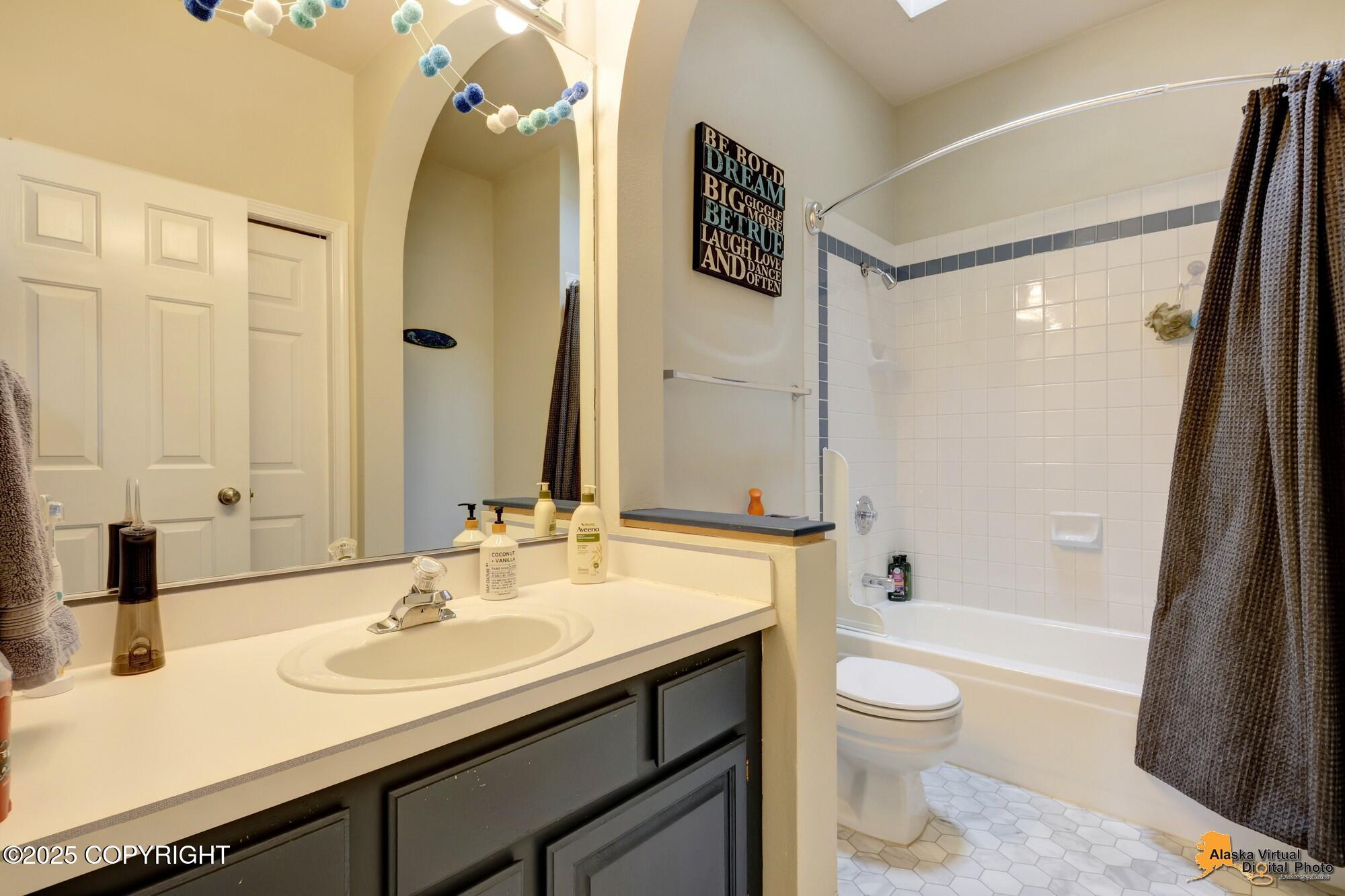 Anchorage, Alaska 99516, United States, 4 Bedrooms Bedrooms, ,3 BathroomsBathrooms,Residential,Active,169041