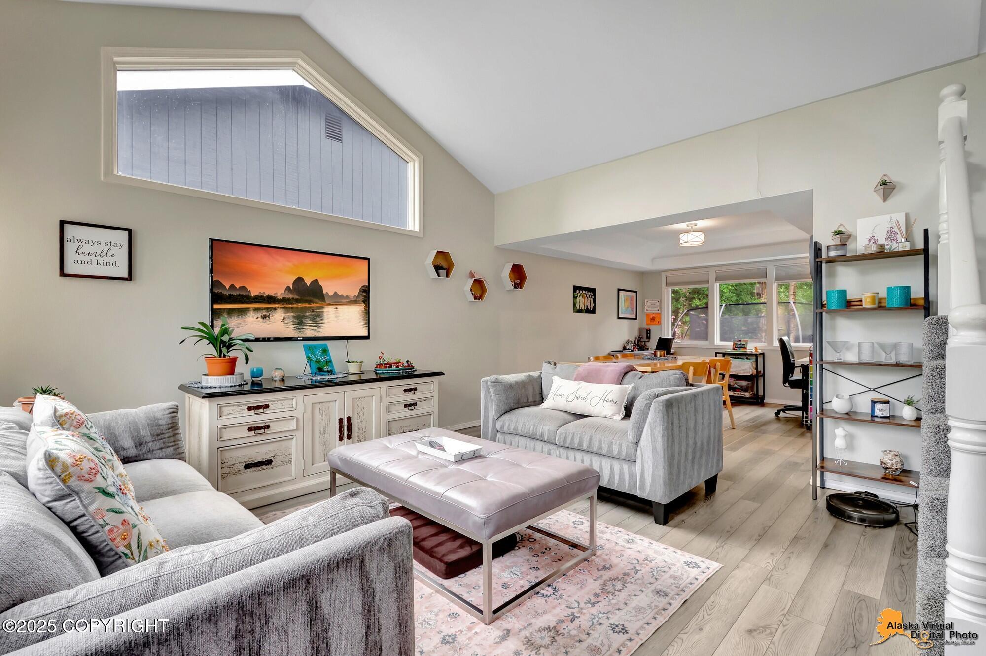 Anchorage, Alaska 99516, United States, 4 Bedrooms Bedrooms, ,3 BathroomsBathrooms,Residential,Active,169041