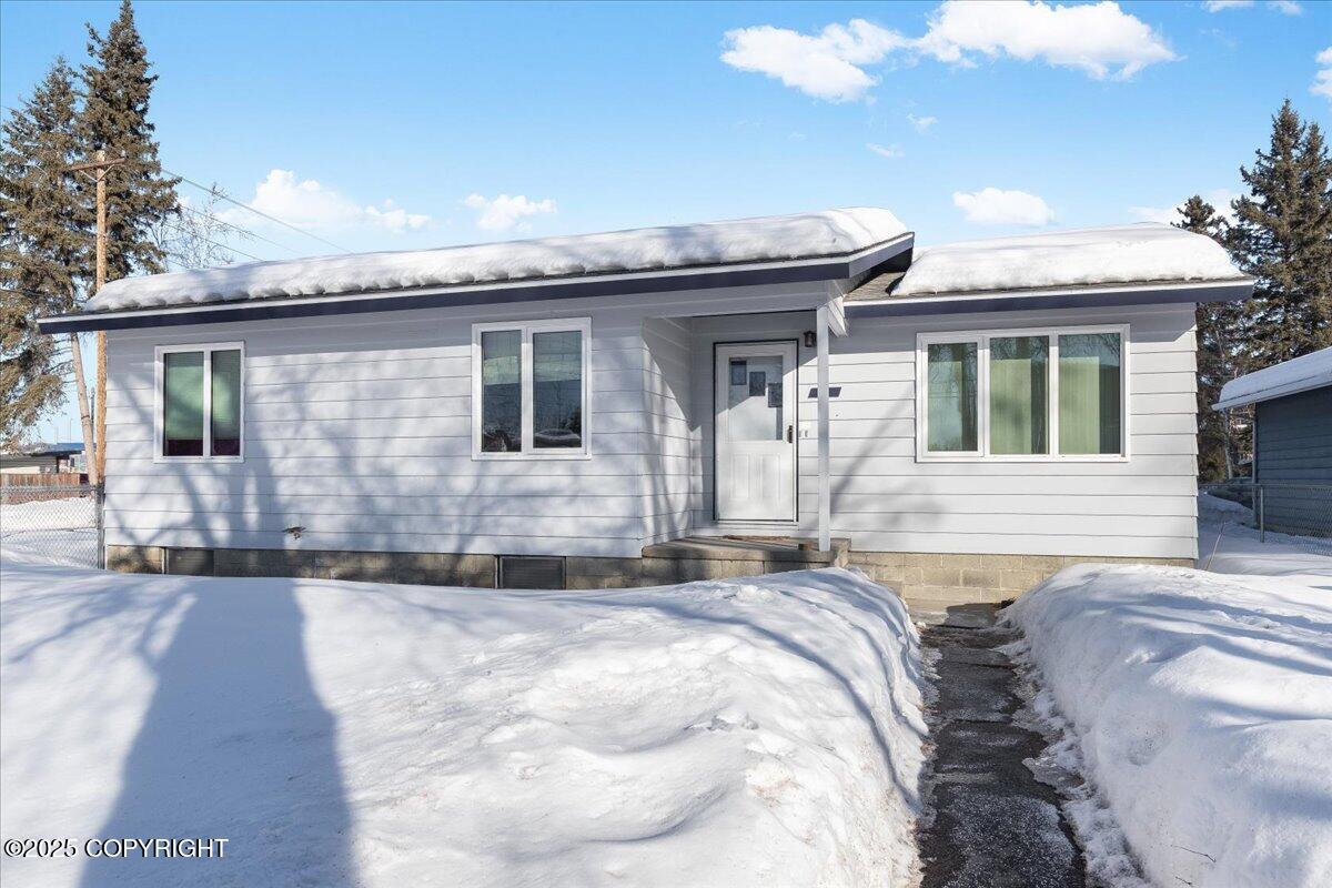 2 Craig Avenue, Fairbanks, Alaska image 1