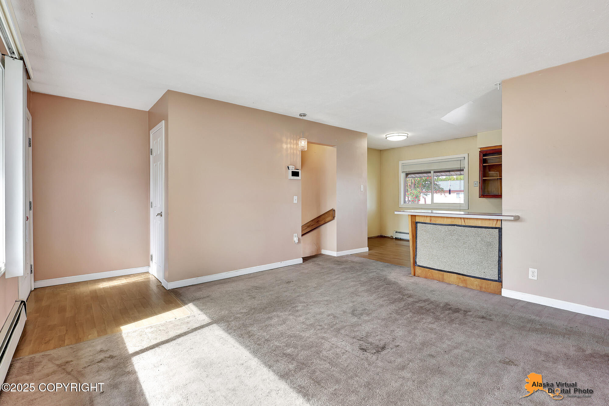 Anchorage, Alaska 99504, United States, 5 Bedrooms Bedrooms, ,3 BathroomsBathrooms,Residential,Pending,190511