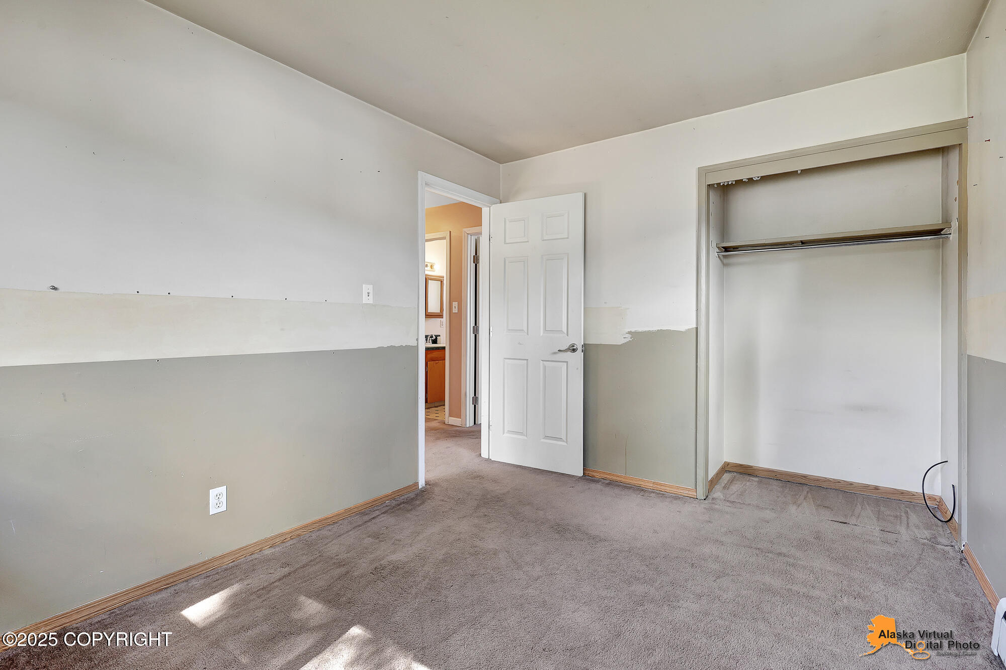 Anchorage, Alaska 99504, United States, 5 Bedrooms Bedrooms, ,3 BathroomsBathrooms,Residential,Pending,190511