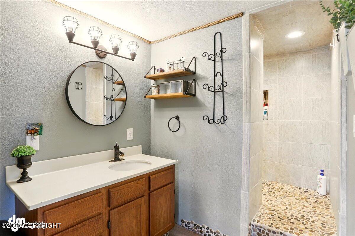 12453 W Wilderness Court, Houston, Alaska image 34