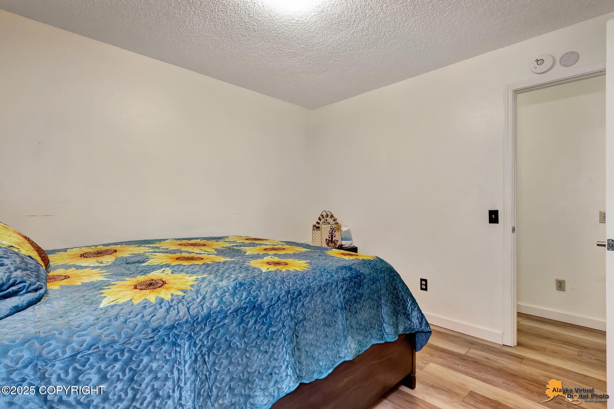 Anchorage, Alaska 99508, United States, 4 Bedrooms Bedrooms, ,2 BathroomsBathrooms,Residential,Pending,234264