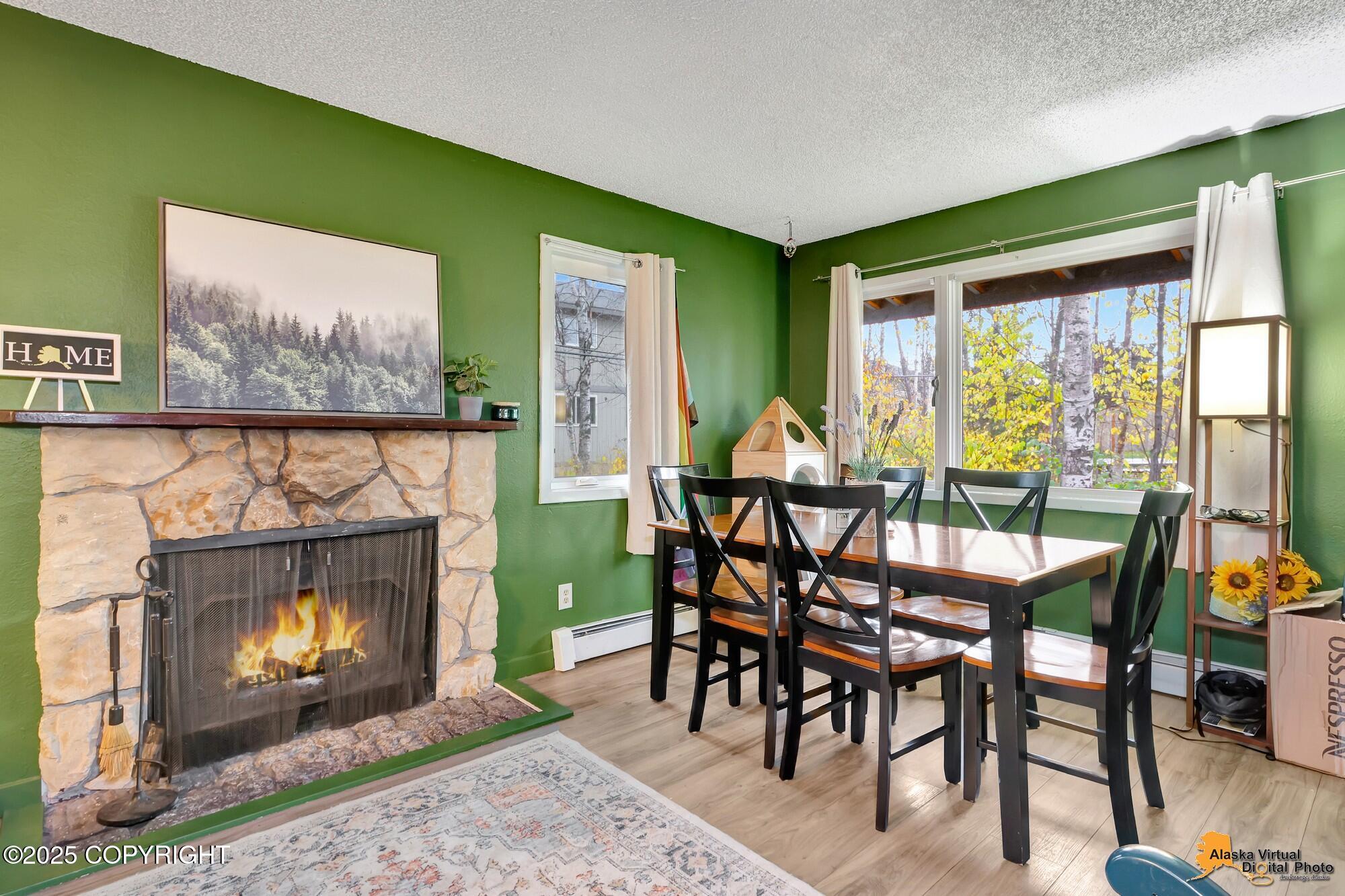 Anchorage, Alaska 99508, United States, 4 Bedrooms Bedrooms, ,2 BathroomsBathrooms,Residential,Pending,234264