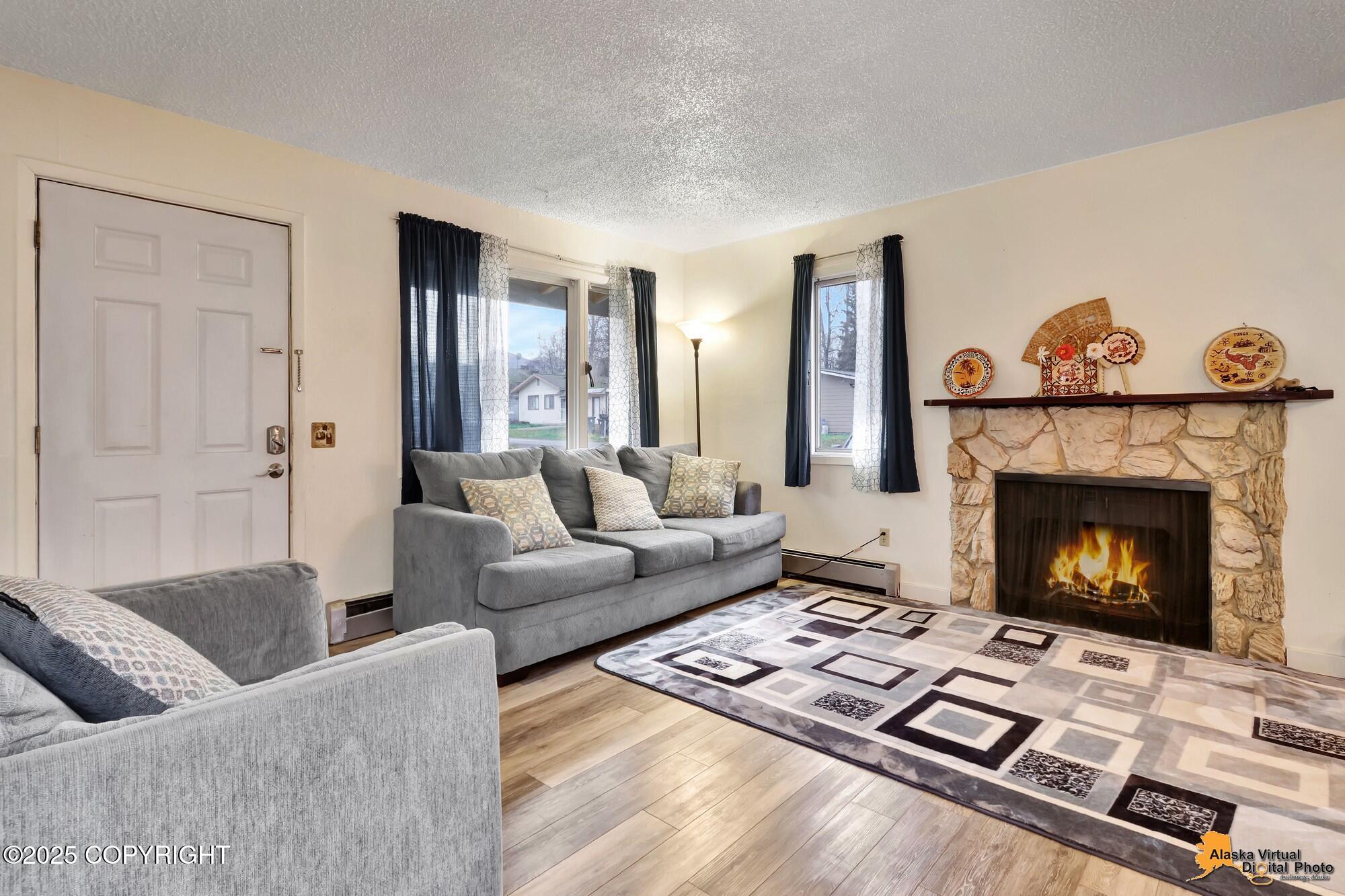 Anchorage, Alaska 99508, United States, 4 Bedrooms Bedrooms, ,2 BathroomsBathrooms,Residential,Pending,234264