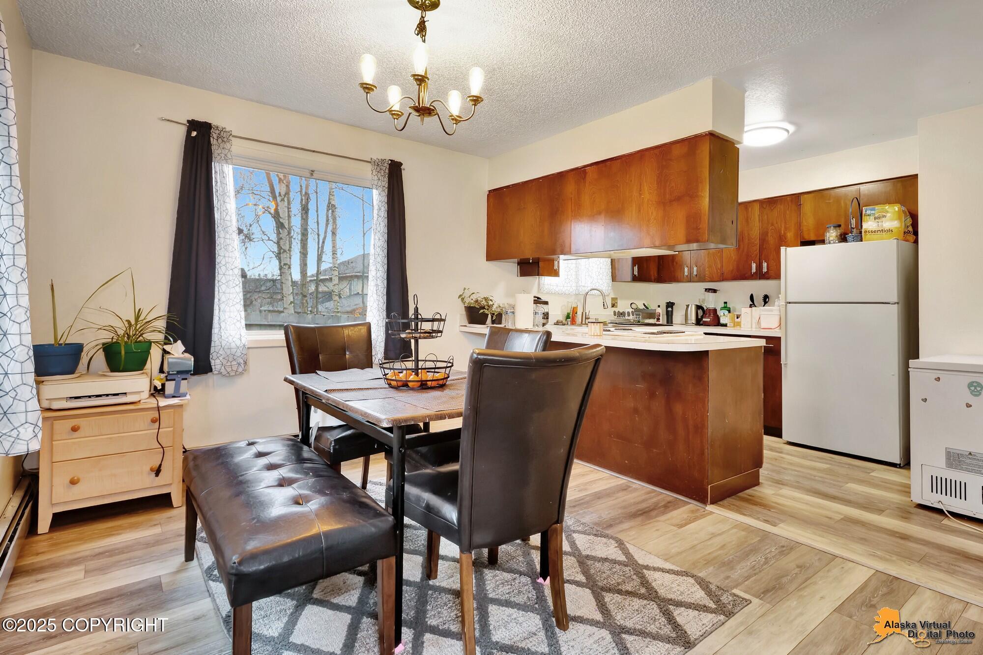 Anchorage, Alaska 99508, United States, 4 Bedrooms Bedrooms, ,2 BathroomsBathrooms,Residential,Pending,234264