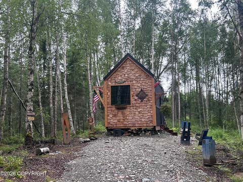 Photo of 17172 E Trapper George Circle, Talkeetna, AK 99676 (MLS # 26-9840)