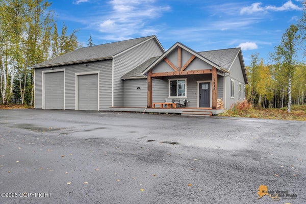 7412 W LEIGHTON CIR, WASILLA, AK 99623 - Image 2fe0ce249e822fcd32ab7cb890de7615/3043706152