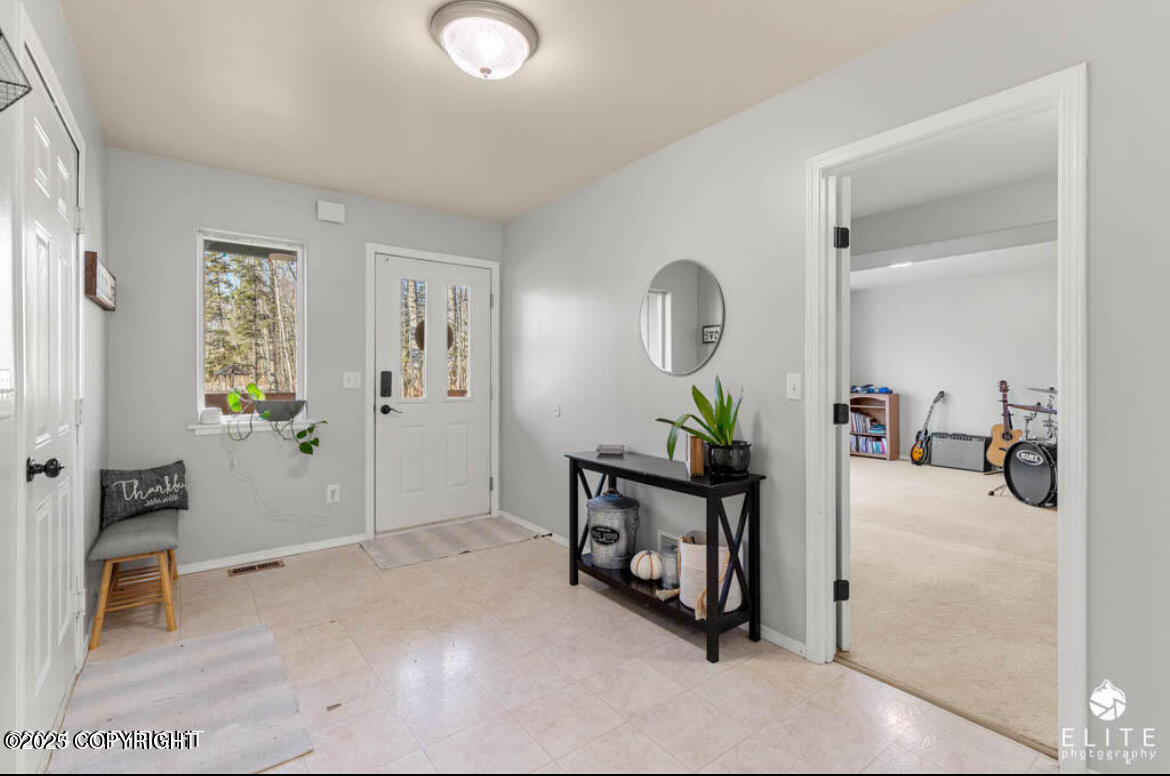 5159 W Conner Court, Wasilla, Alaska image 2