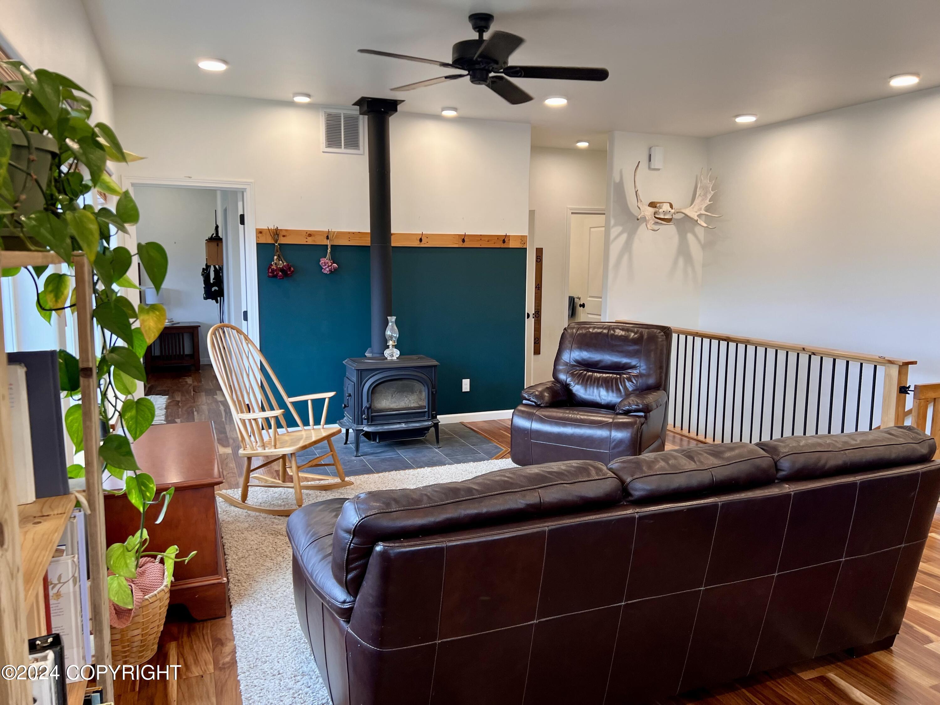 64083 N Mineral Drive, Homer, Idaho image 13