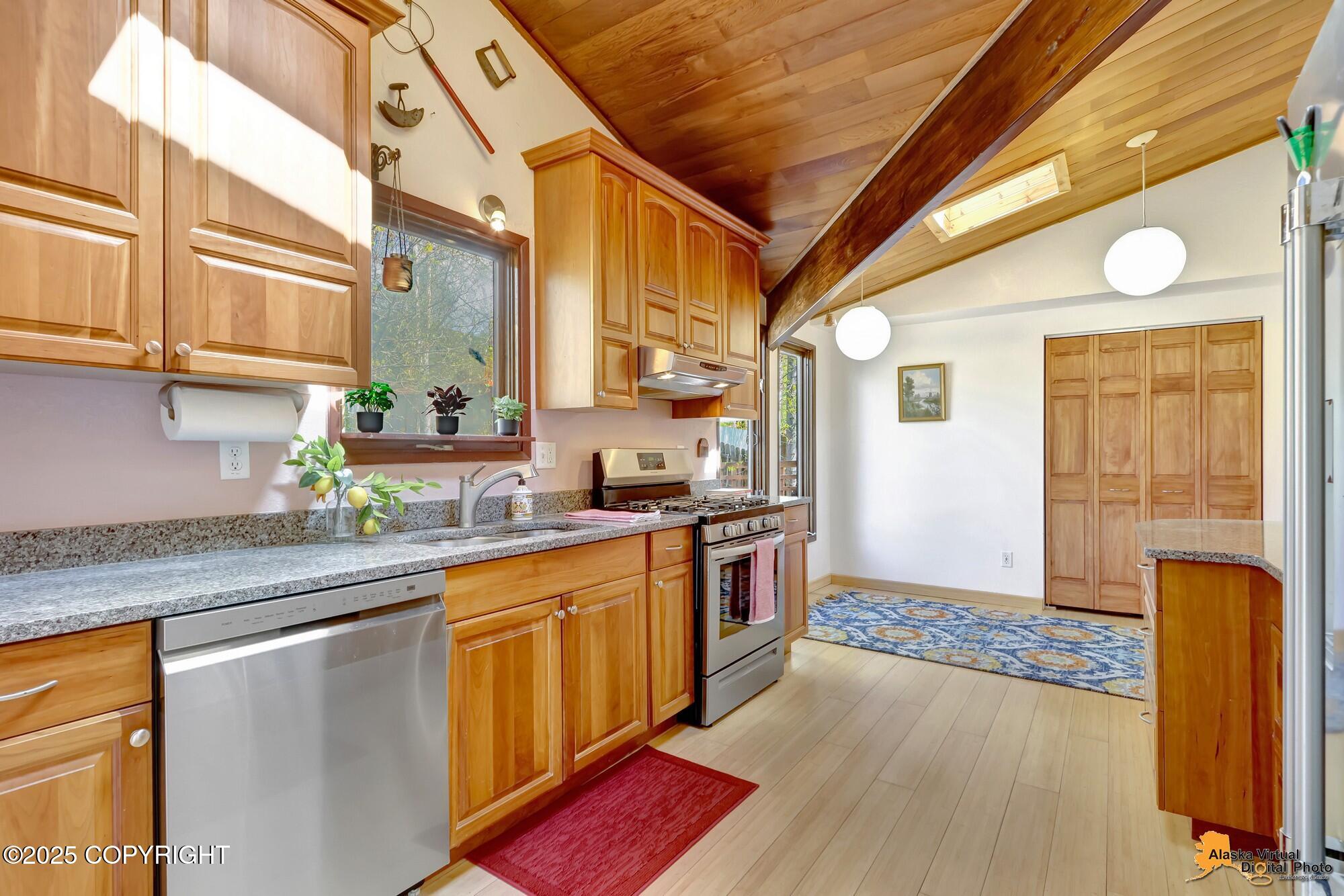 9650 Arlene Drive, Anchorage, Alaska image 20