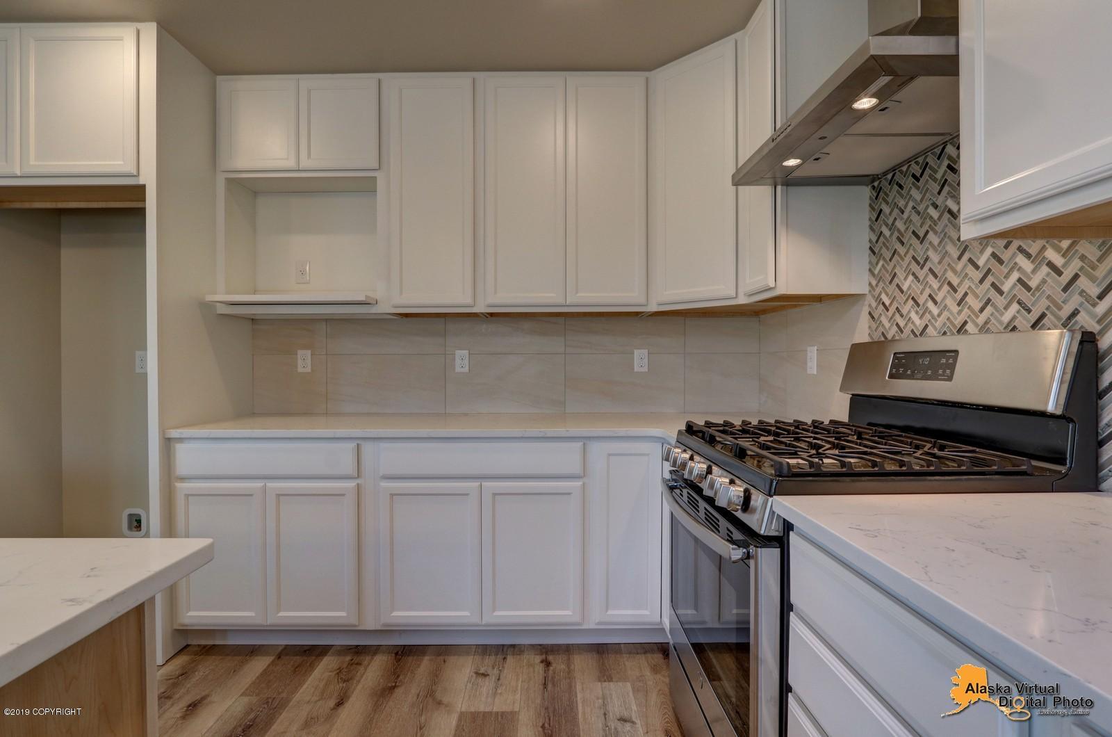 13092 Chase Circle, Eagle River, Alaska image 11
