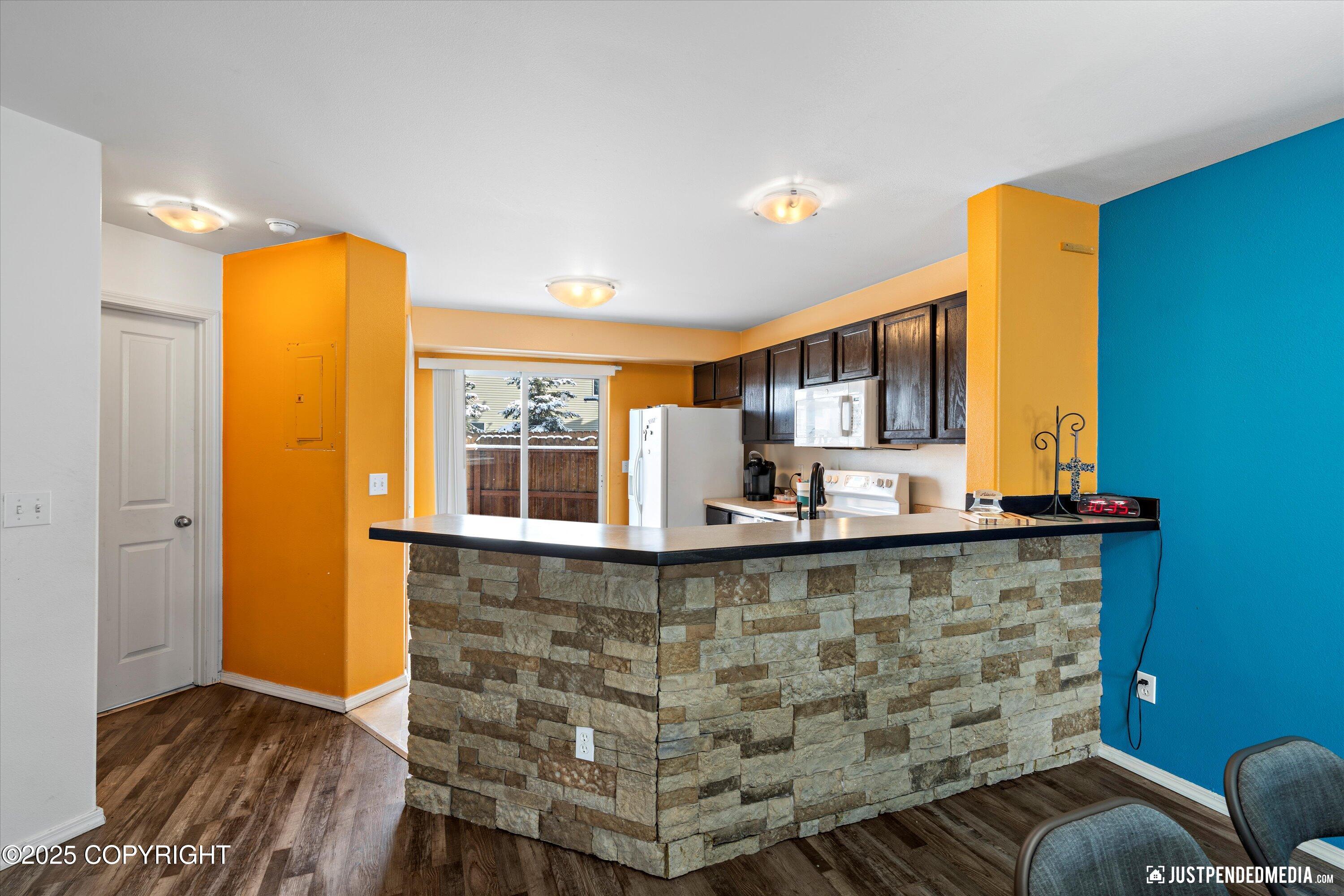 137 Rusty Allen Place, Anchorage, Alaska image 10