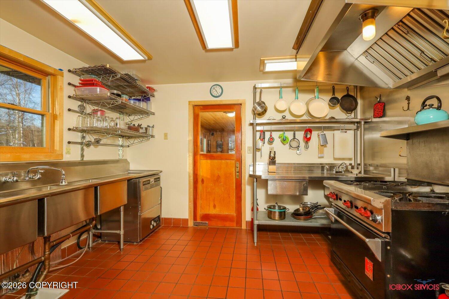 15113 E Sunshine Road