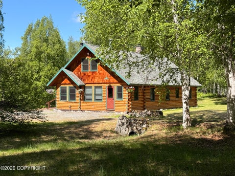 Homes For Sale - 15113 E Sunshine Road<br/> Talkeetna, AK 99676