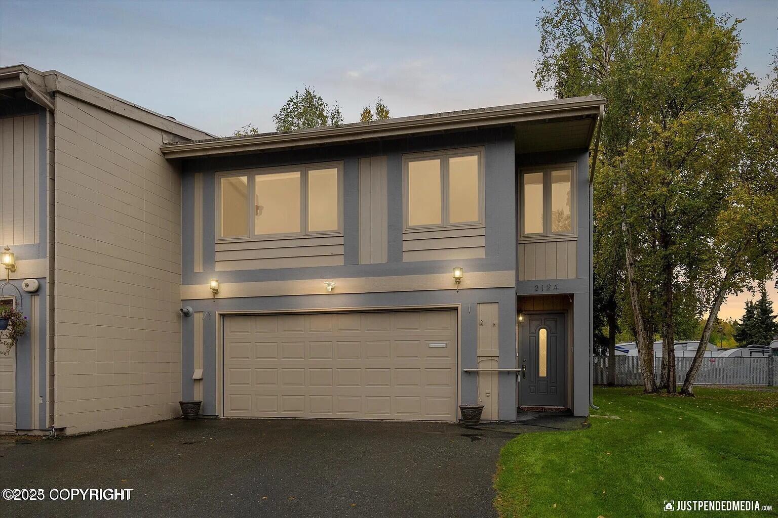 2124 SORBUS Way