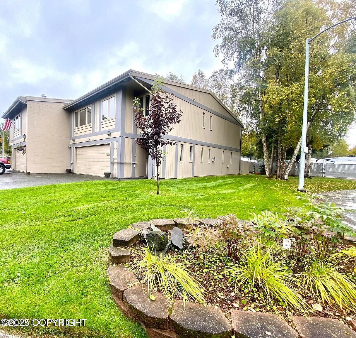 2124 SORBUS Way