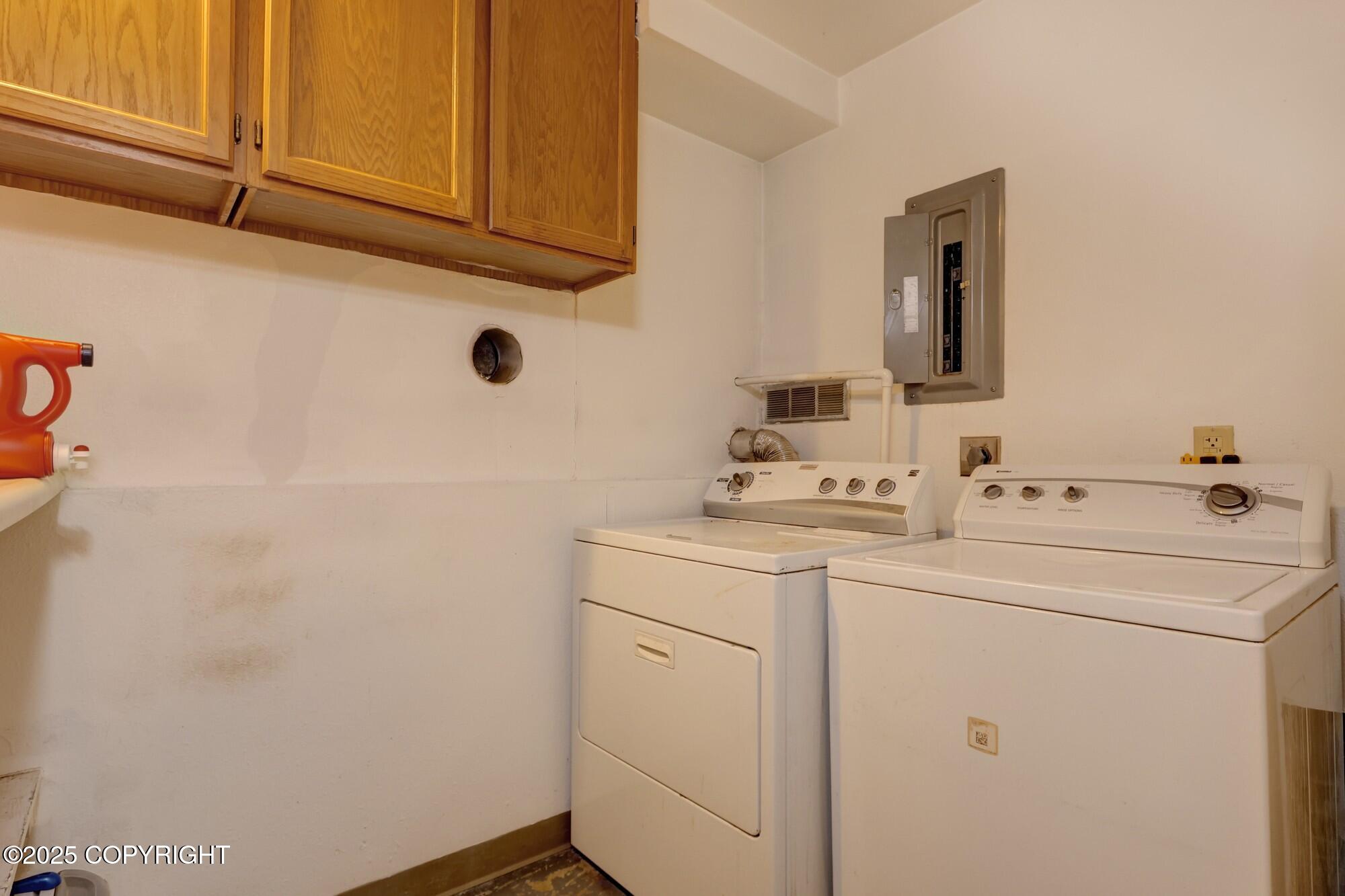 3550 Kachemak Circle, Anchorage, Alaska image 27
