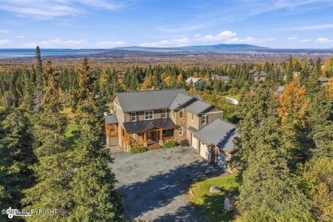 Photo of 11620 Woodbourne Drive, Anchorage, AK 99516 (MLS # 26-12619)