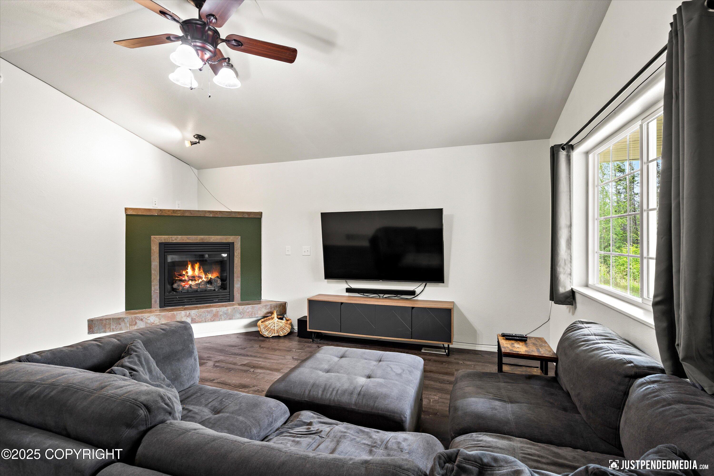 7490 W Rodney Circle, Wasilla, Alaska image 8