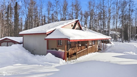Homes For Sale - 49737 S Bendapole Road<br/> Willow, AK 99688