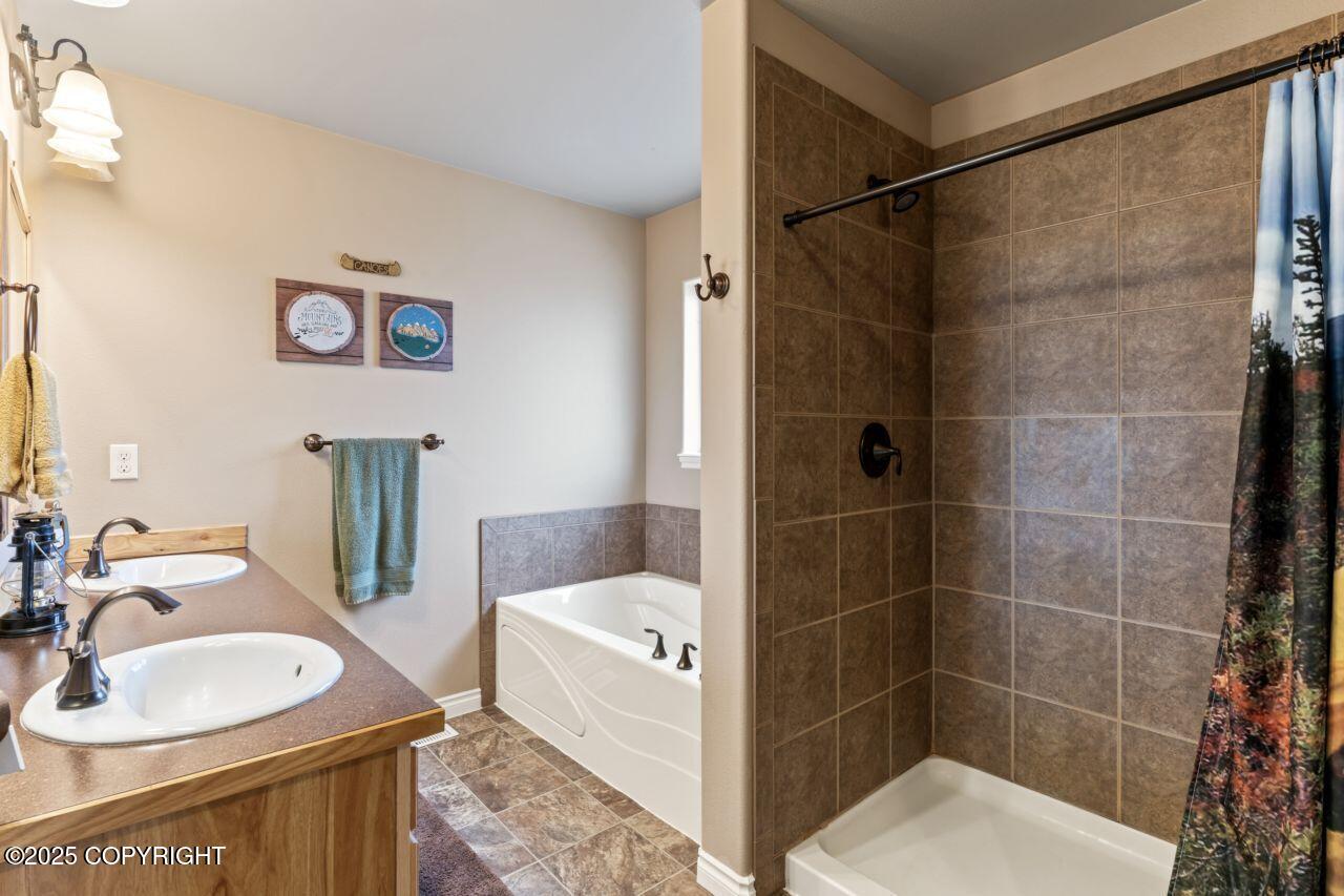 6176 S Slipstream Circle, Wasilla, Alaska image 33