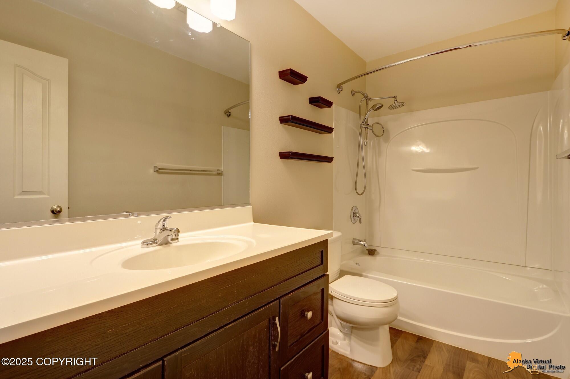 8740 Spruce Brook Street, Anchorage, Alaska image 41