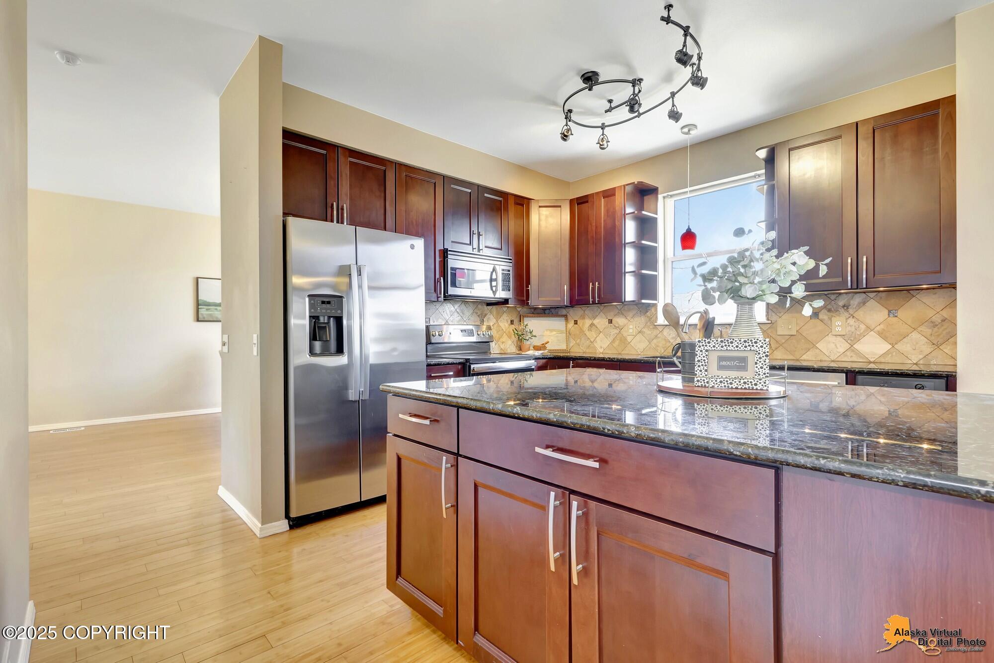 8740 Spruce Brook Street, Anchorage, Alaska image 20