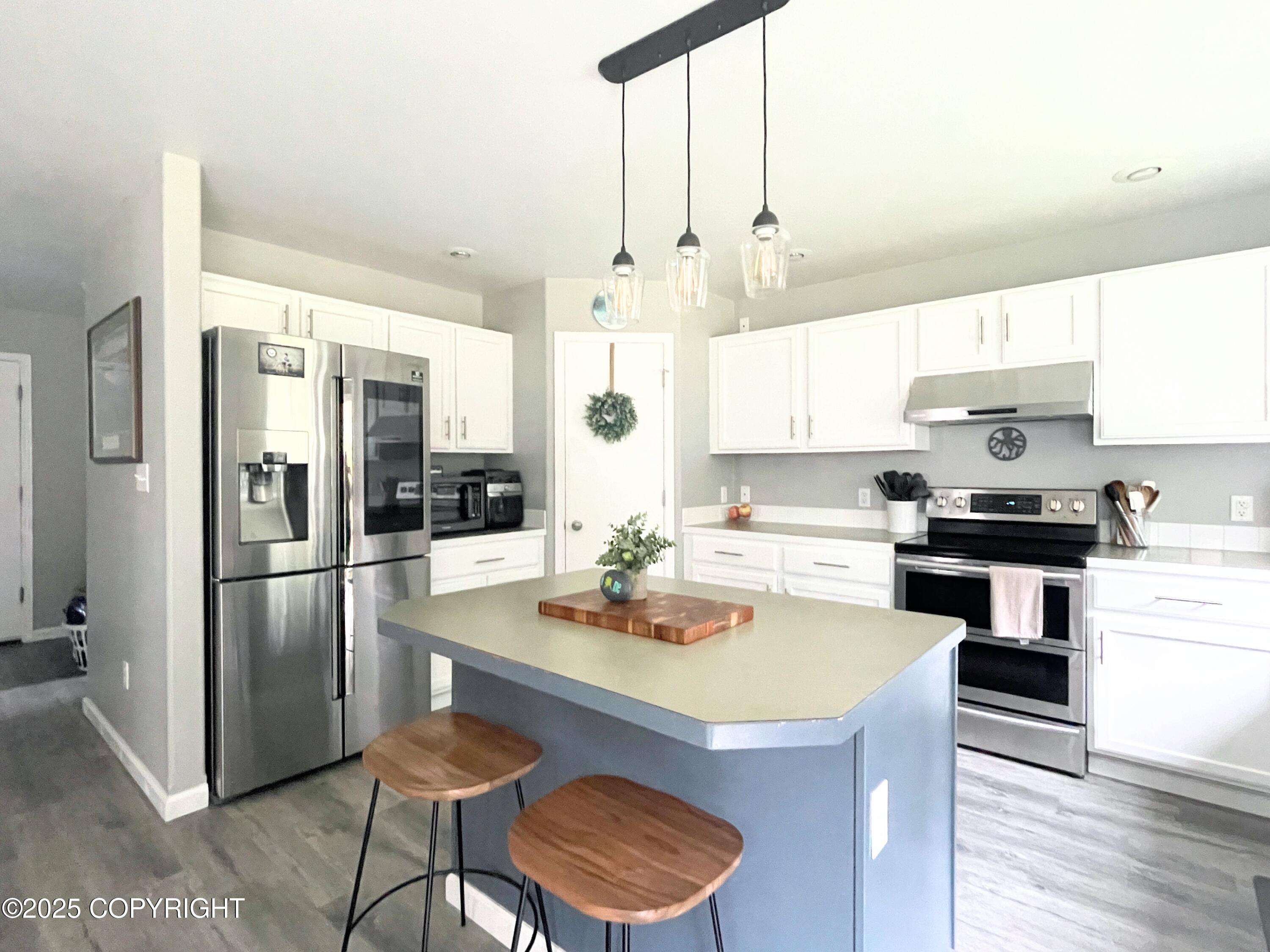 517 Sut Larsen Way, Kodiak, Alaska image 16