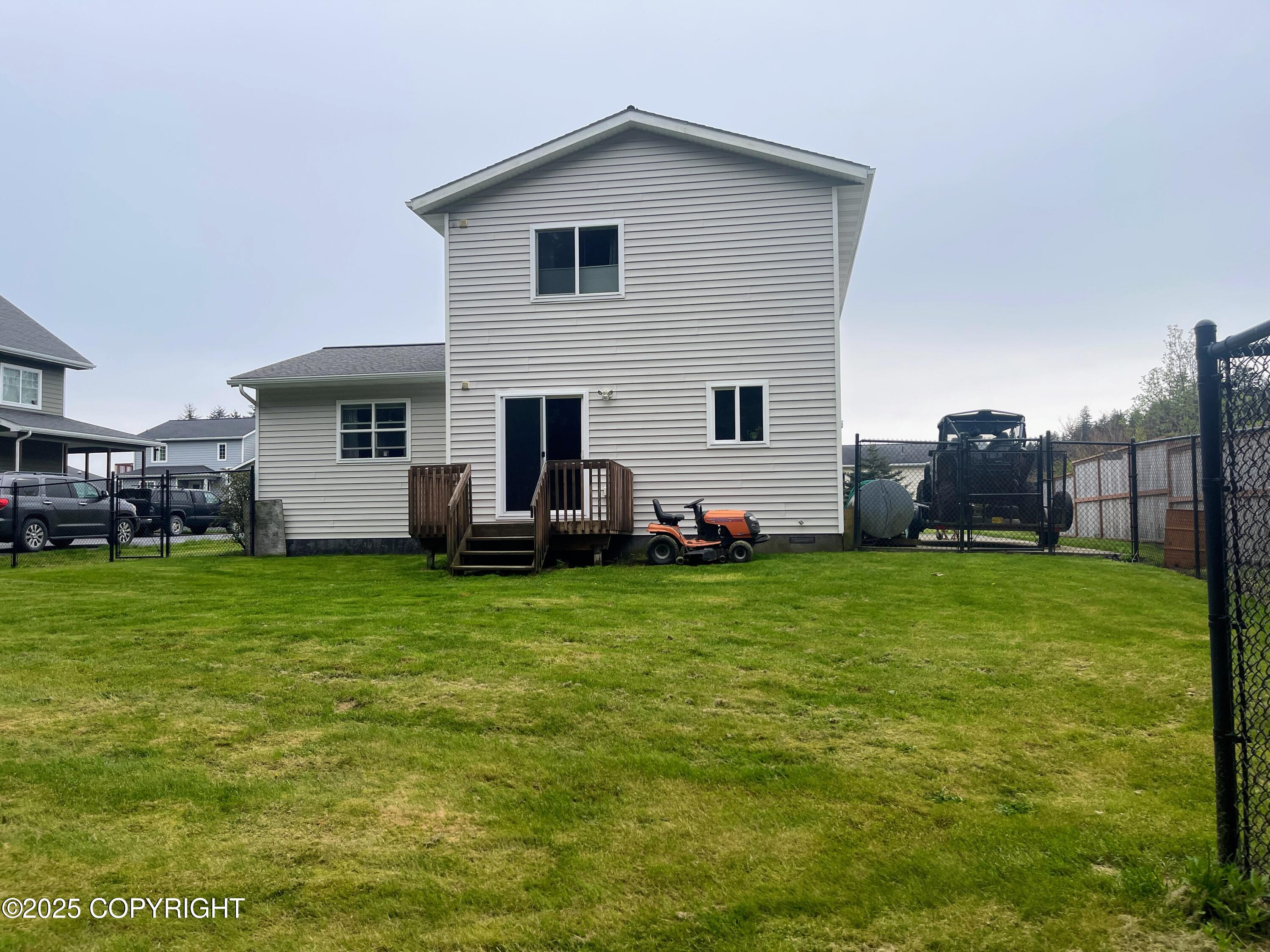 517 Sut Larsen Way, Kodiak, Alaska image 50