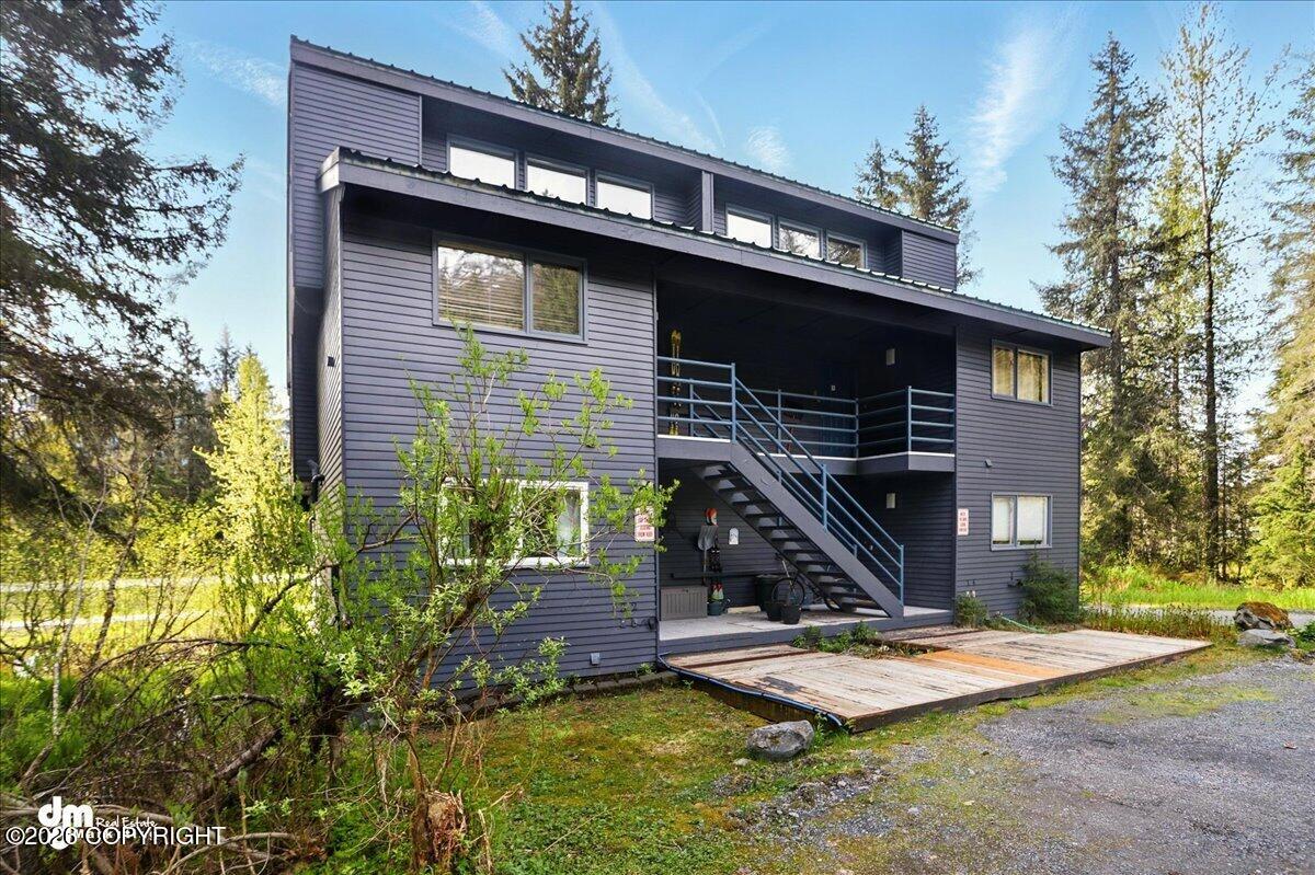 1817 Alyeska Highway #2A
