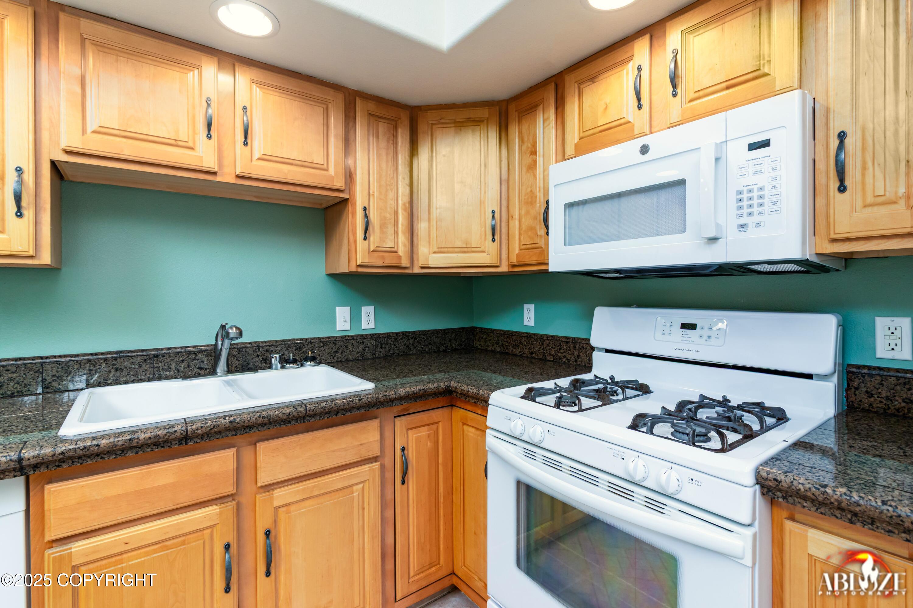 4106 E Country Fair Drive #A, Wasilla, Alaska image 12