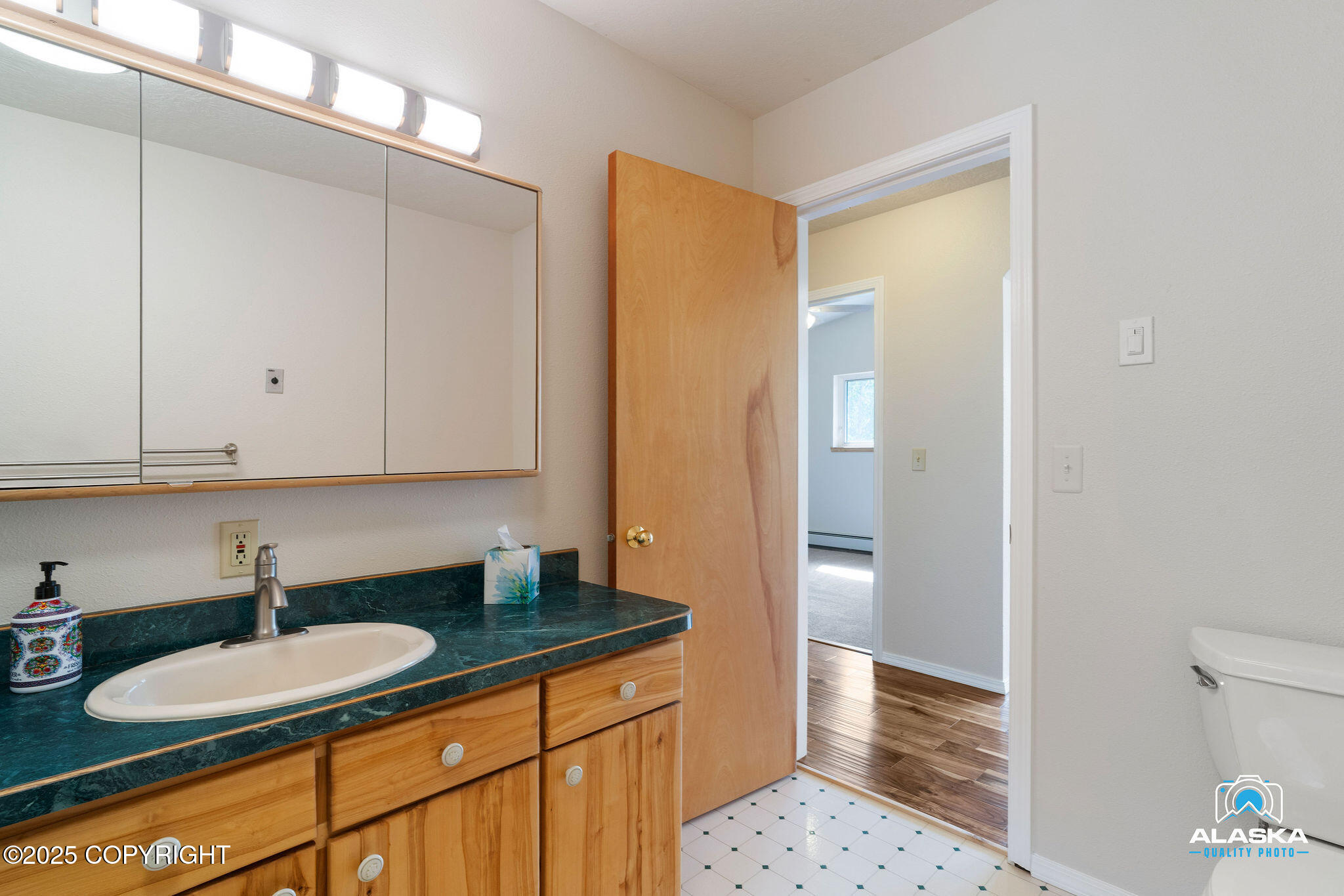 4477 Panther Drive, Eagle River, Alaska image 22