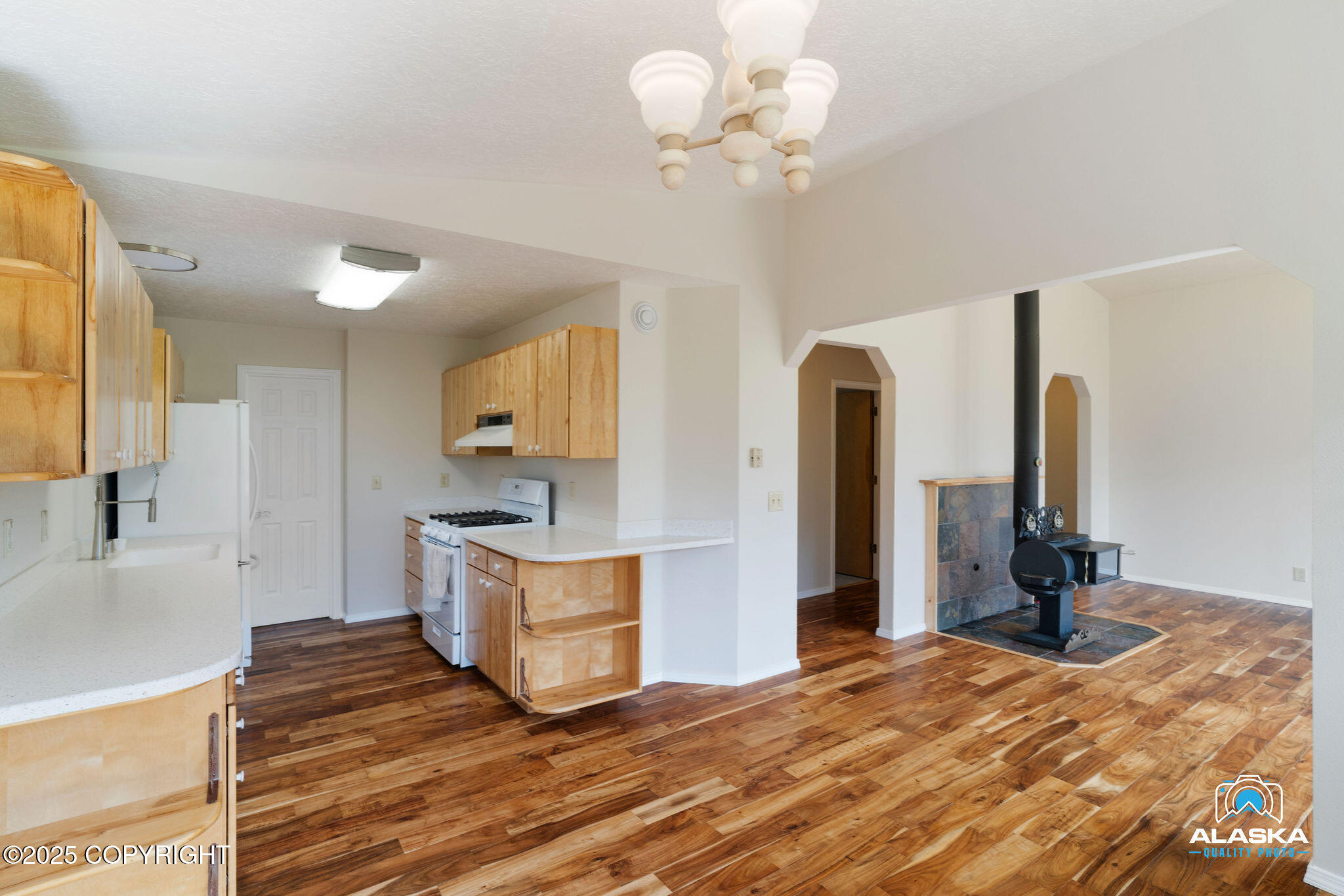 4477 Panther Drive, Eagle River, Alaska image 14