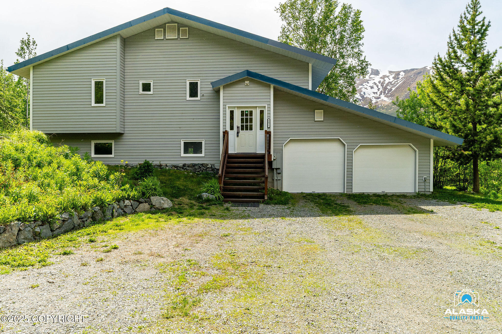 4477 Panther Drive, Eagle River, Alaska image 2