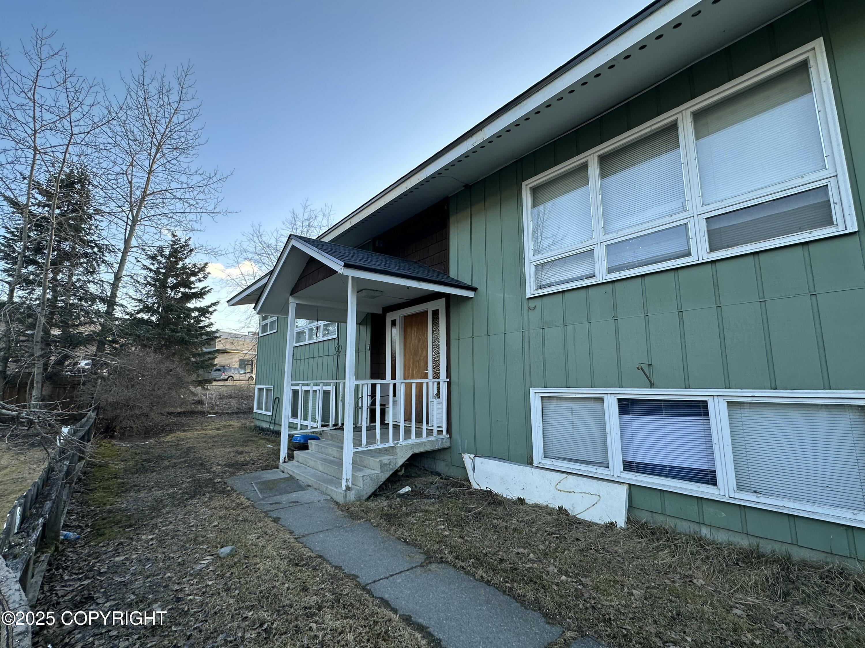2752 W 42nd Avenue #4, Anchorage, Texas image 2