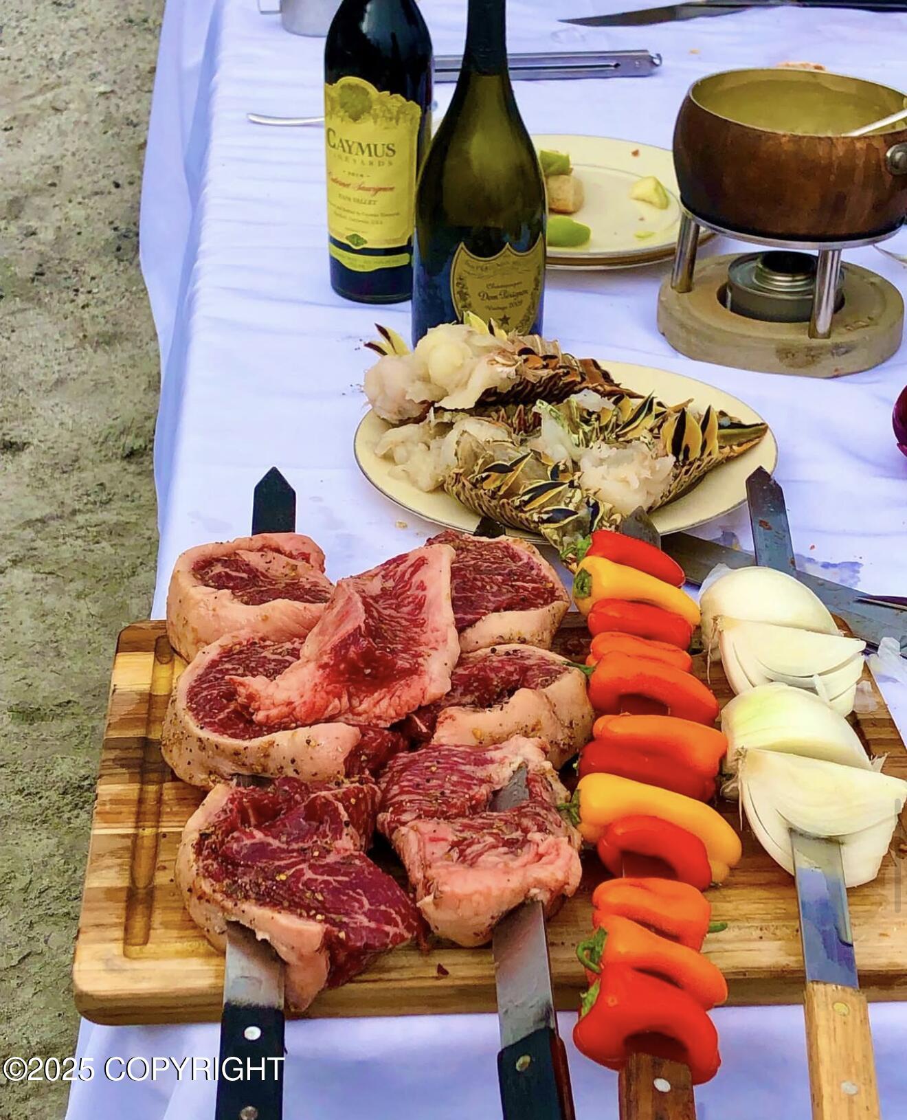 Ninilchik, Alaska 99639, United States, 9 Bedrooms Bedrooms, ,11 BathroomsBathrooms,Residential,Active,230303