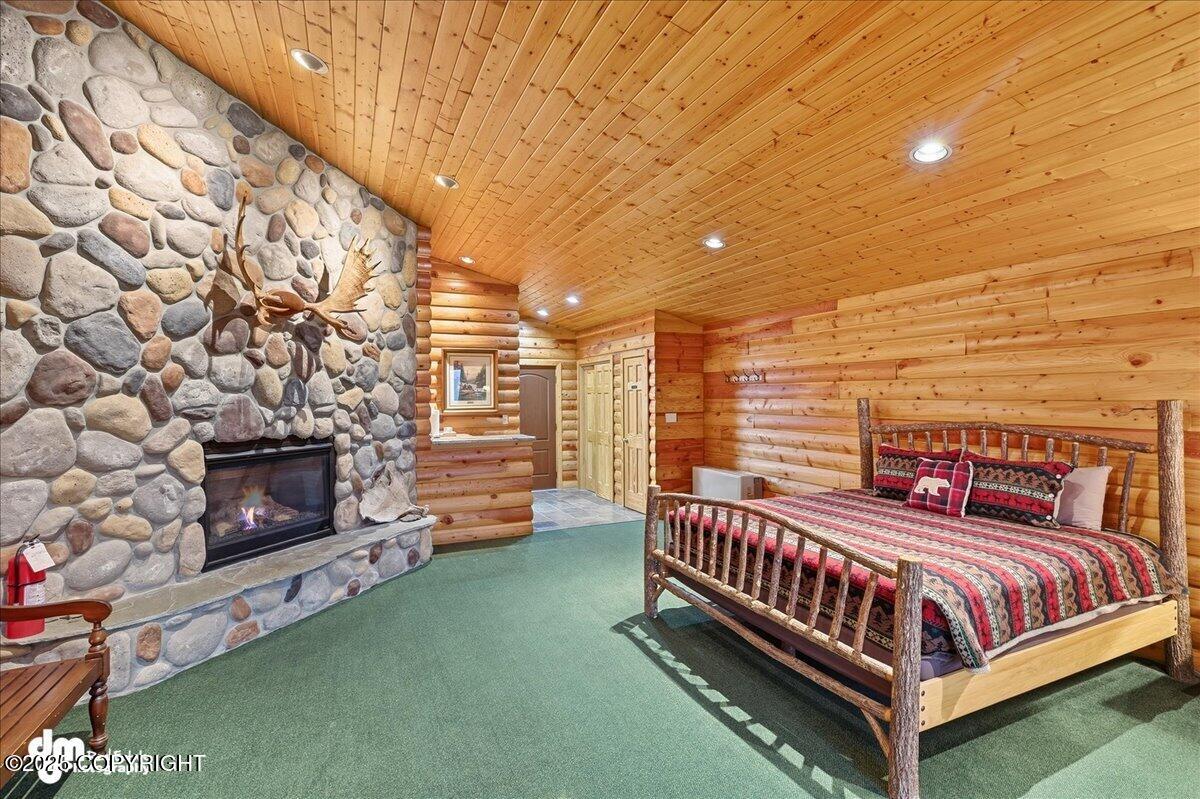 Ninilchik, Alaska 99639, United States, 9 Bedrooms Bedrooms, ,11 BathroomsBathrooms,Residential,Active,230303