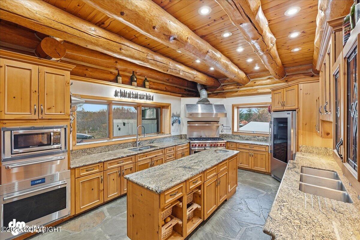 Ninilchik, Alaska 99639, United States, 9 Bedrooms Bedrooms, ,11 BathroomsBathrooms,Residential,Active,230303