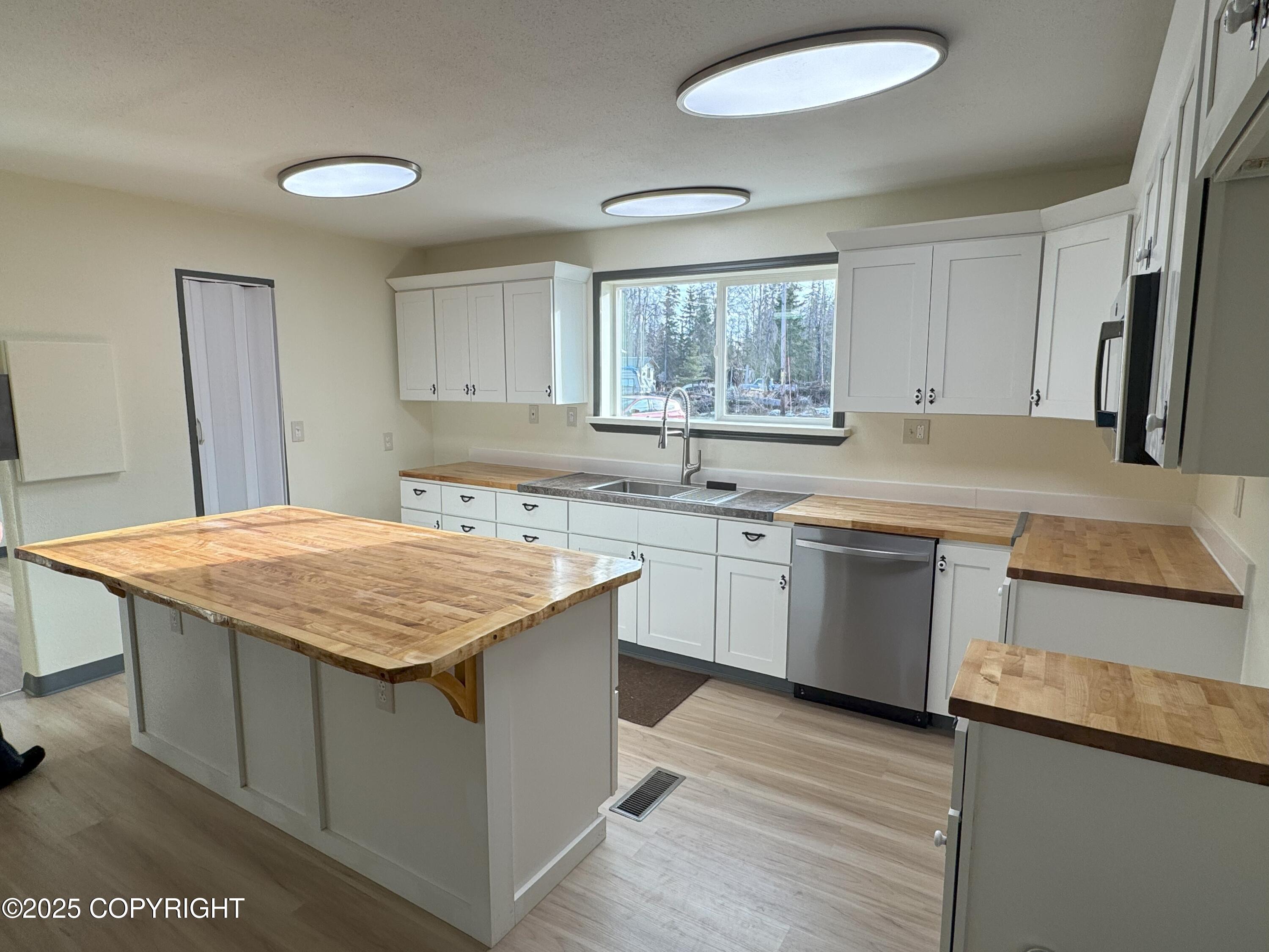52862 Blueberry Avenue, Nikiski/North Kenai, Texas image 4