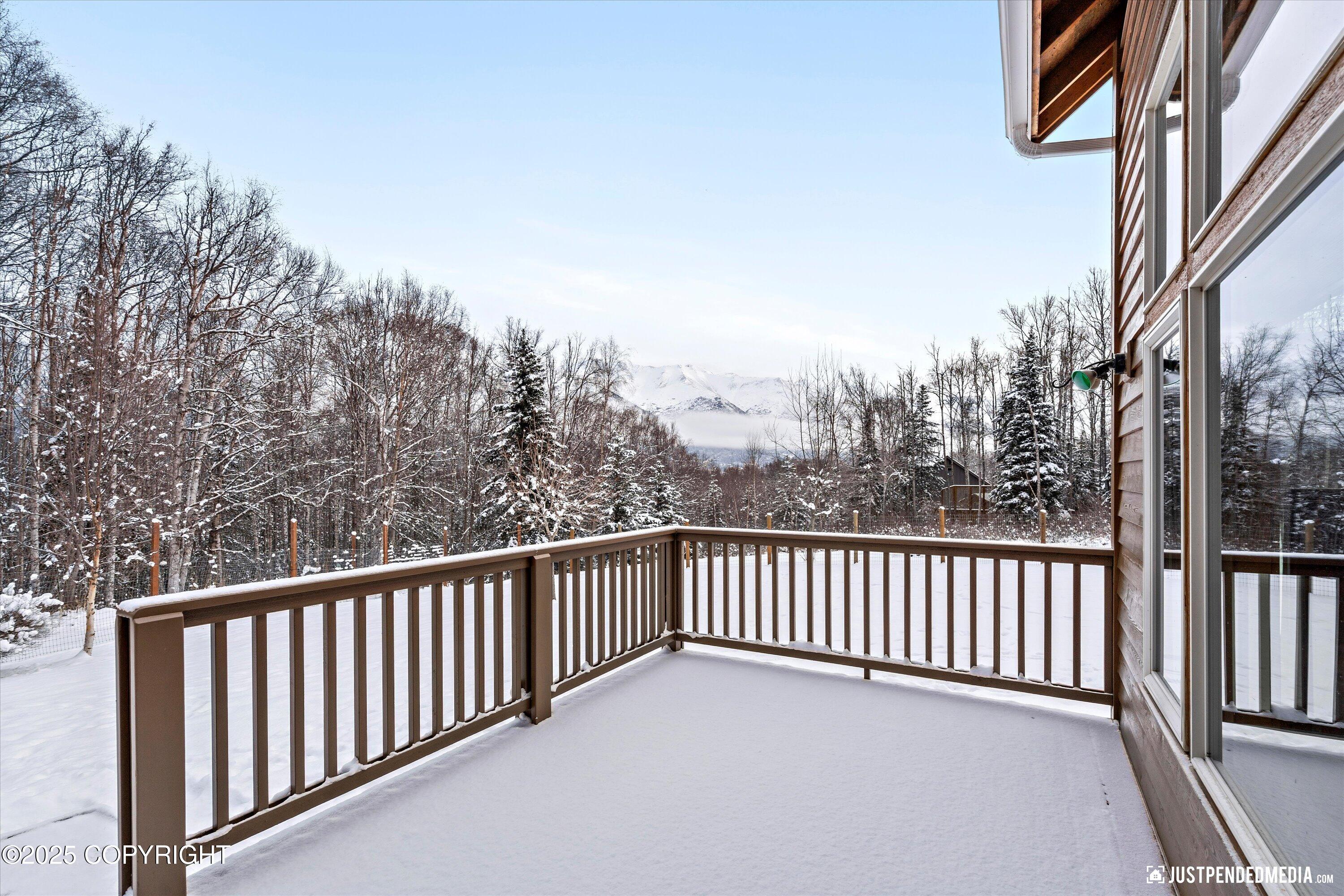 21427 N River Park Drive, Eagle River, Alaska image 41