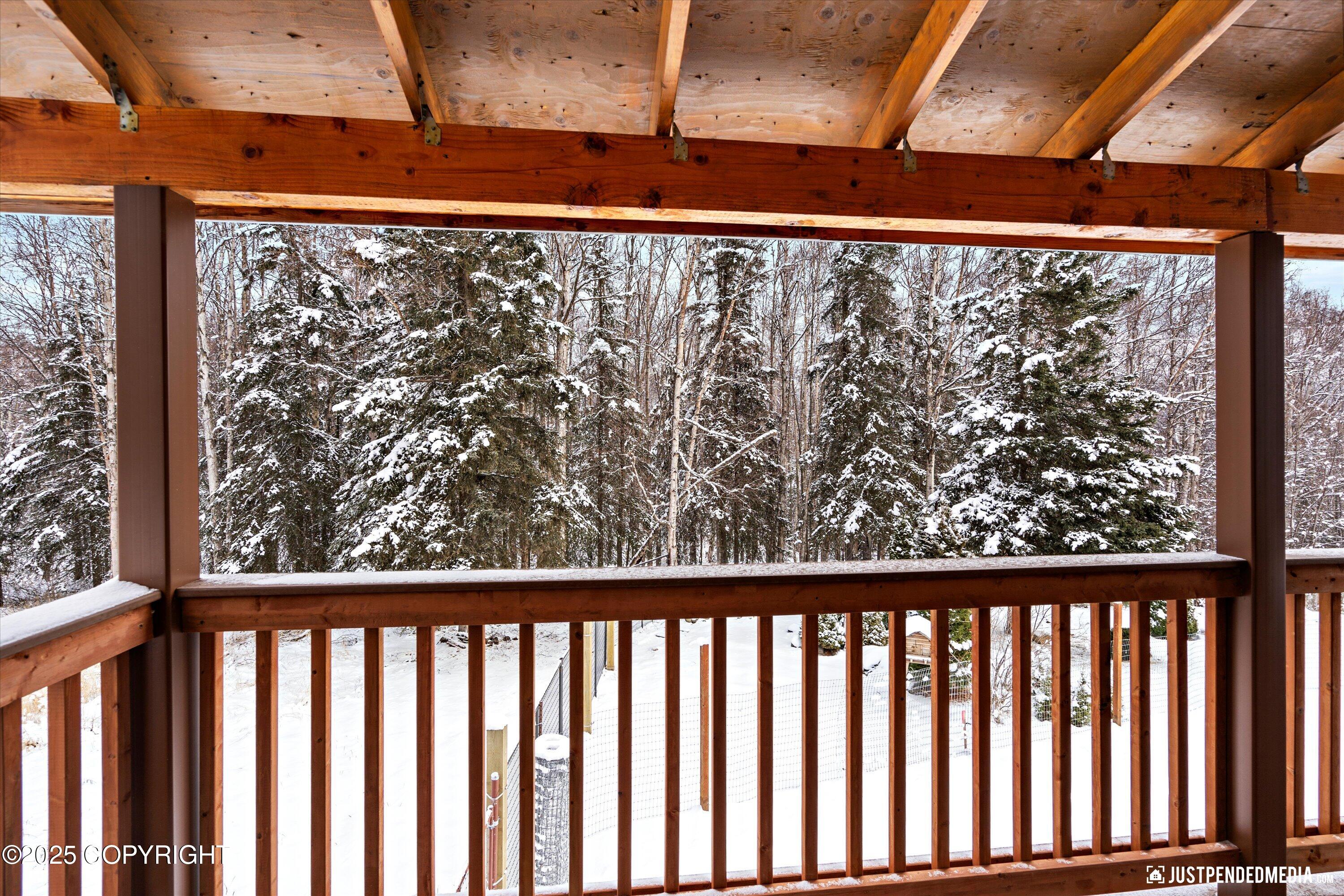 21427 N River Park Drive, Eagle River, Alaska image 37
