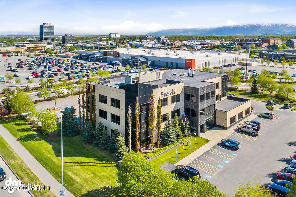 100 Calais Drive