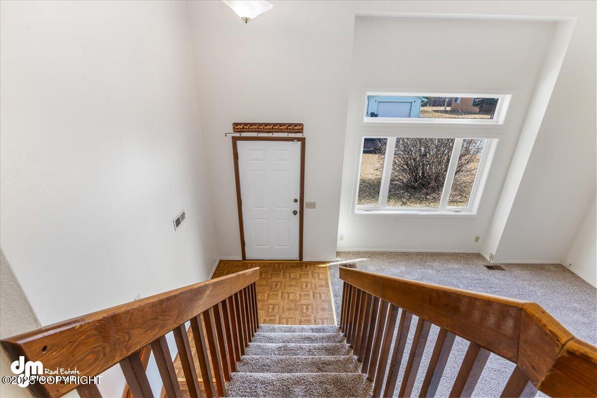 240 N Oscar Street, Palmer, Alaska image 4