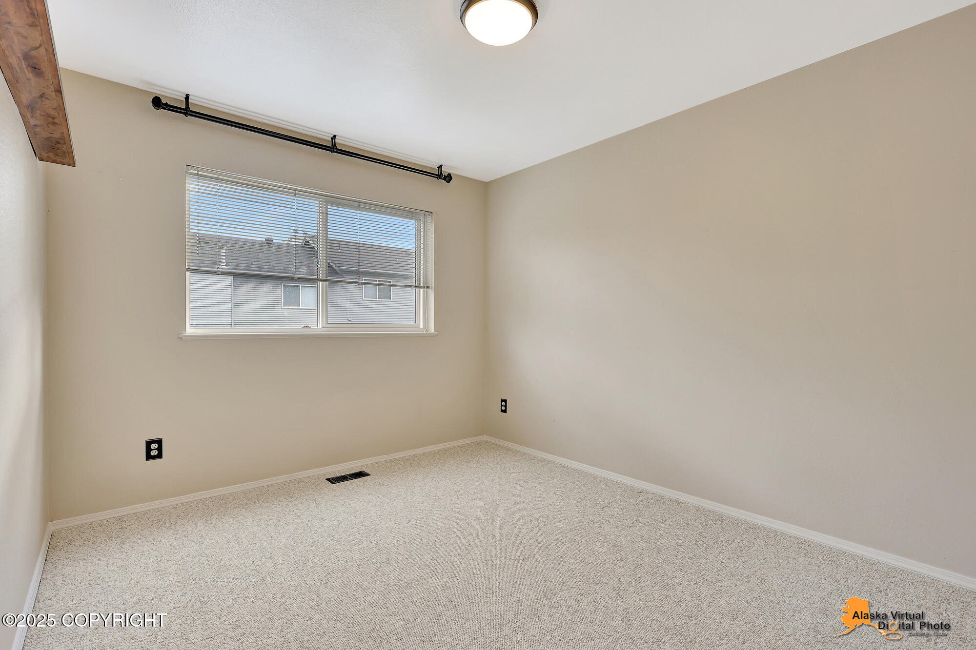 Anchorage, Alaska 99518, United States, 2 Bedrooms Bedrooms, ,2 BathroomsBathrooms,Residential,Active,169958