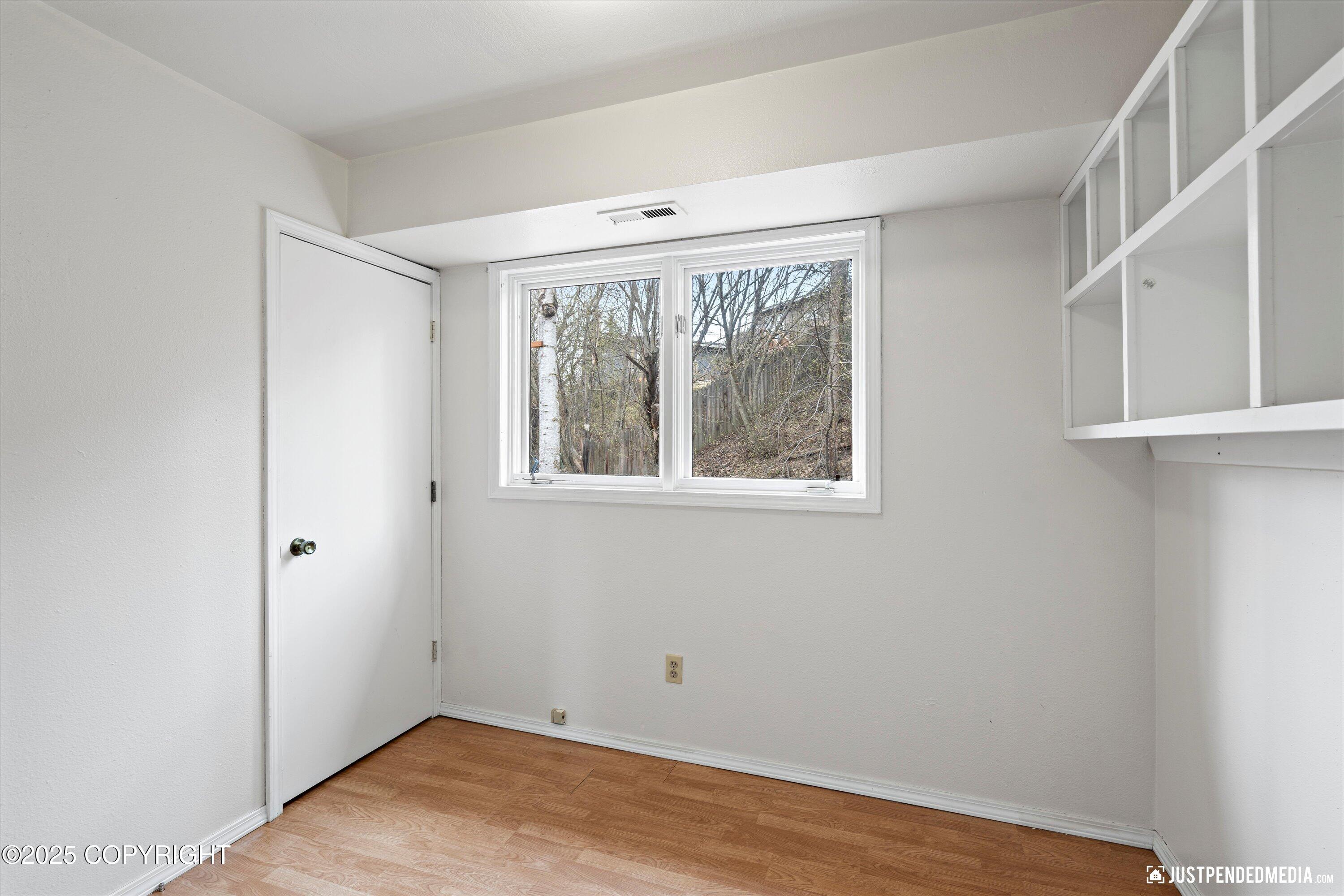 11295 Banff Springs Circle, Eagle River, Alaska image 17